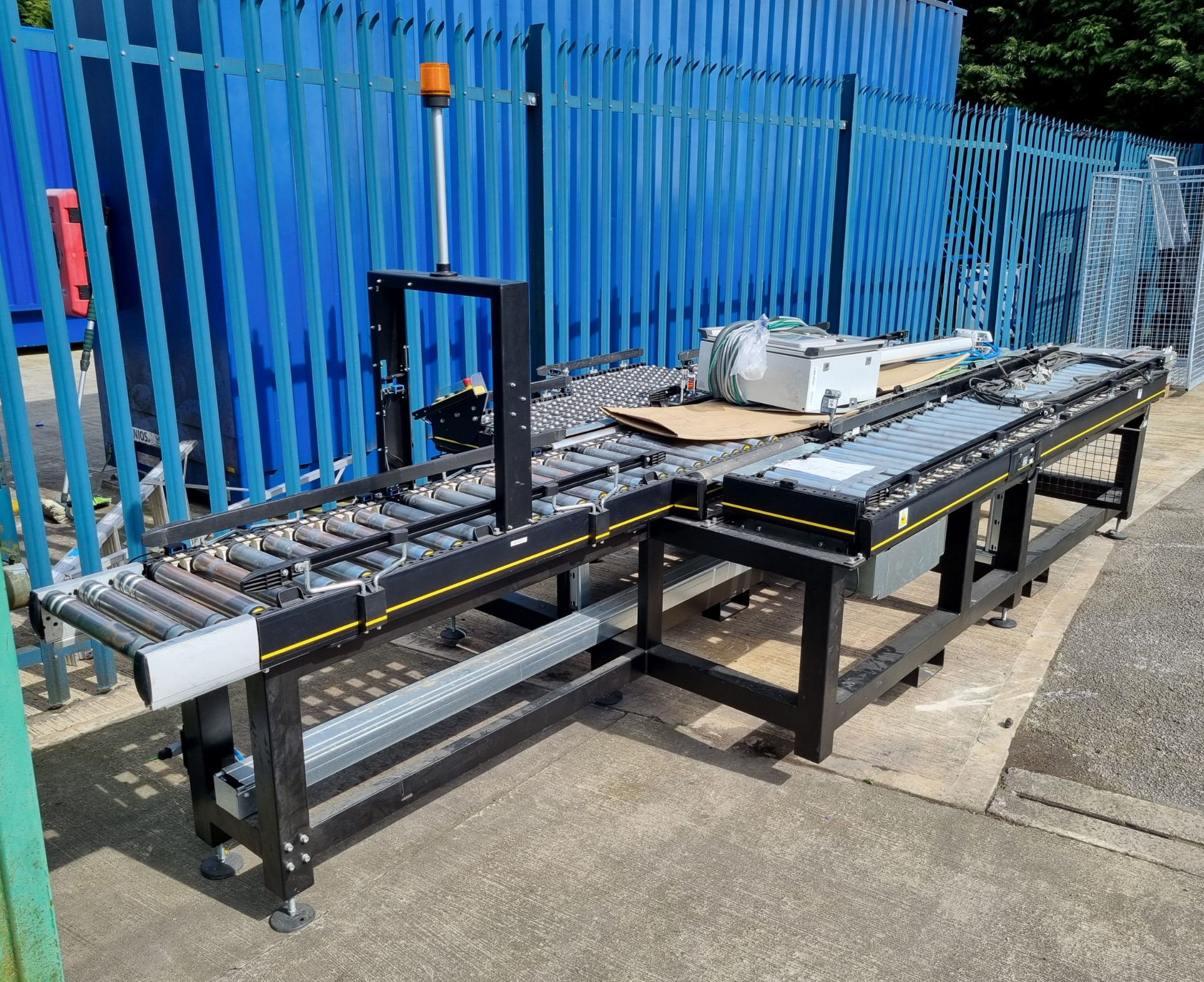 Interroll powered triple roller conveyor system with RM 8731 transfer plates and control panel - Image 3 of 14