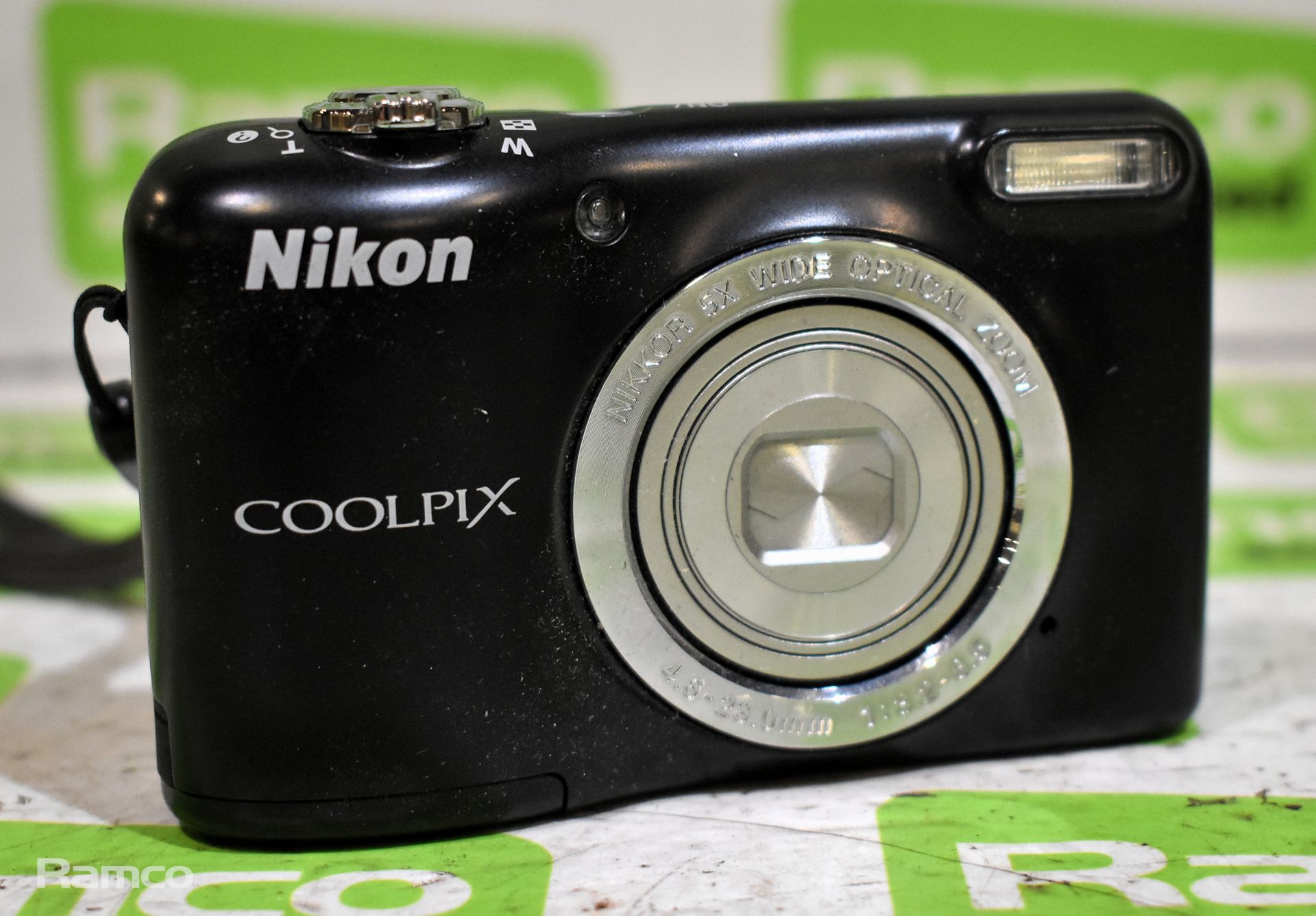 12x Nikon Coolpix L31 16.1MP compact digital cameras - see description - Image 2 of 5