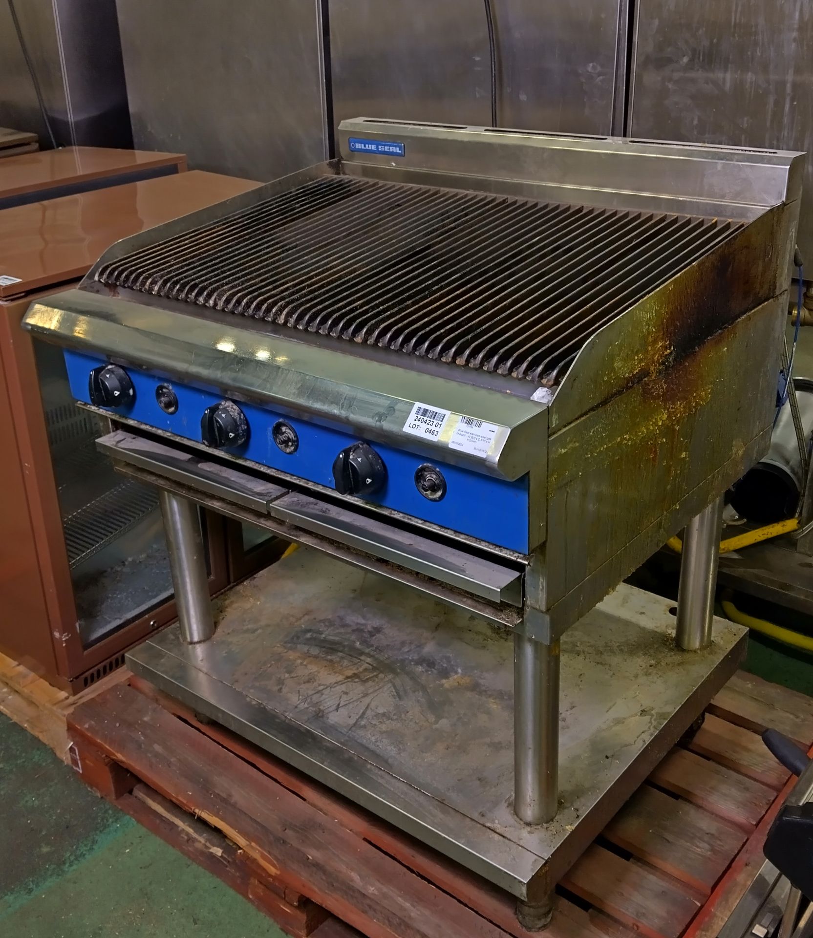 Blue Seal stainless steel gas chargrill - W 900 x D 810 x H 1100mm - Image 5 of 5