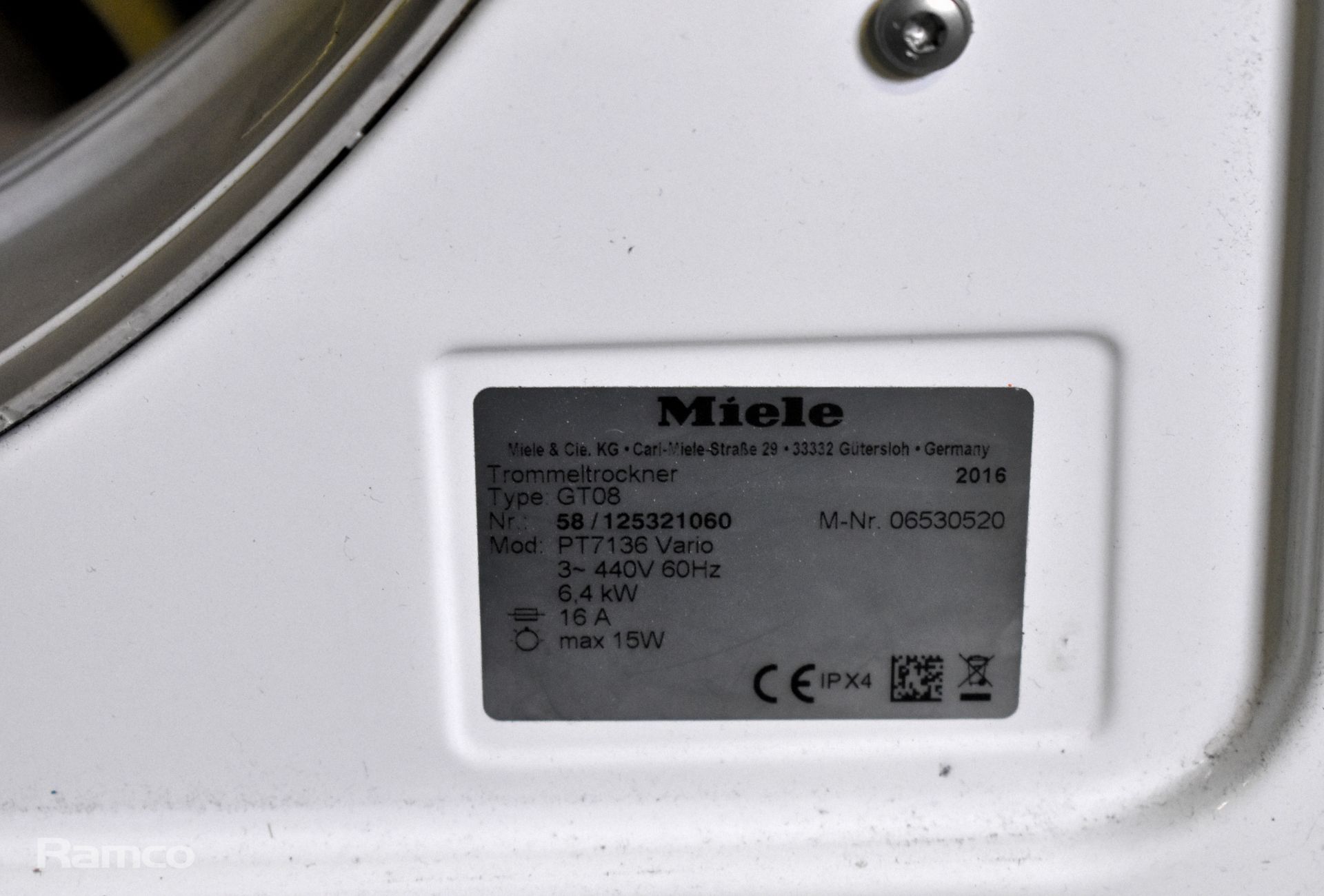 Miele PT 7136 6.5kg vented tumble dryer - W 595 x D 700 x H 850mm - MISSING FILTER COVER - Image 4 of 5