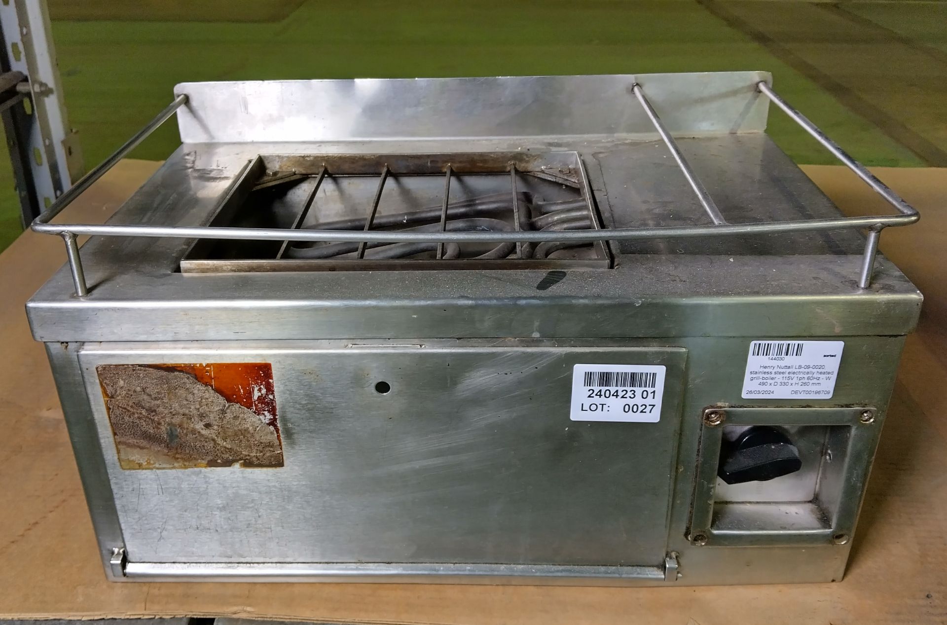 Henry Nuttall LB-09-0020, stainless steel electrically heated grill-boiler - 115V - 1ph - 60Hz