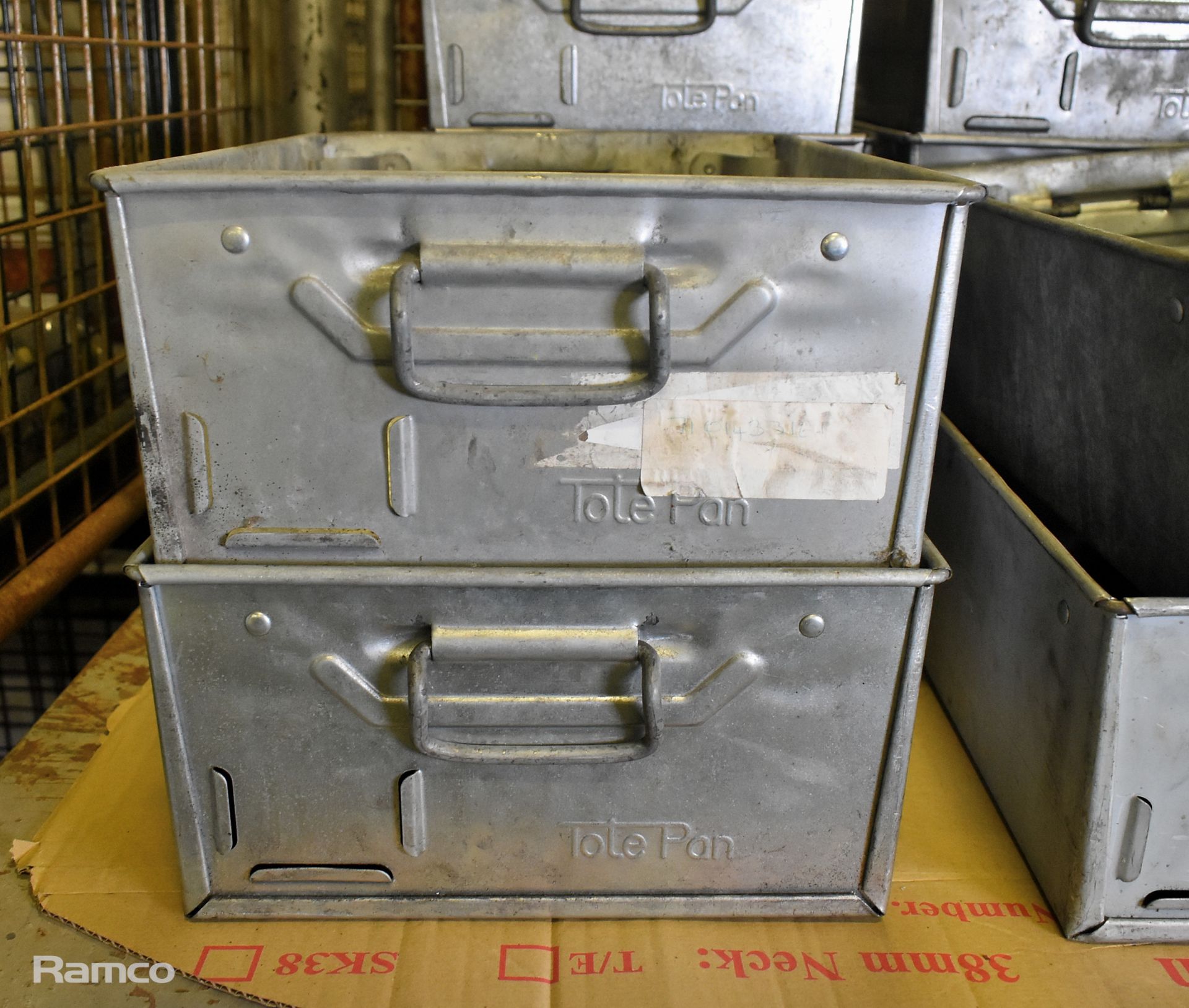 16x engineers tote pan storage bins - Image 2 of 4