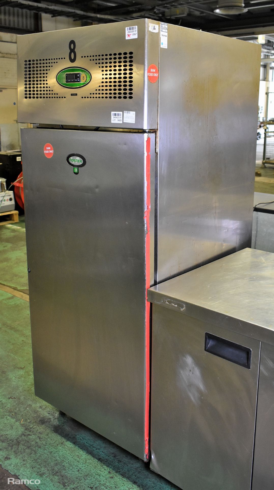 Foster EPROG 500H stainless steel upright fridge - W 700 x D 850 x H 1780mm - Bild 2 aus 8