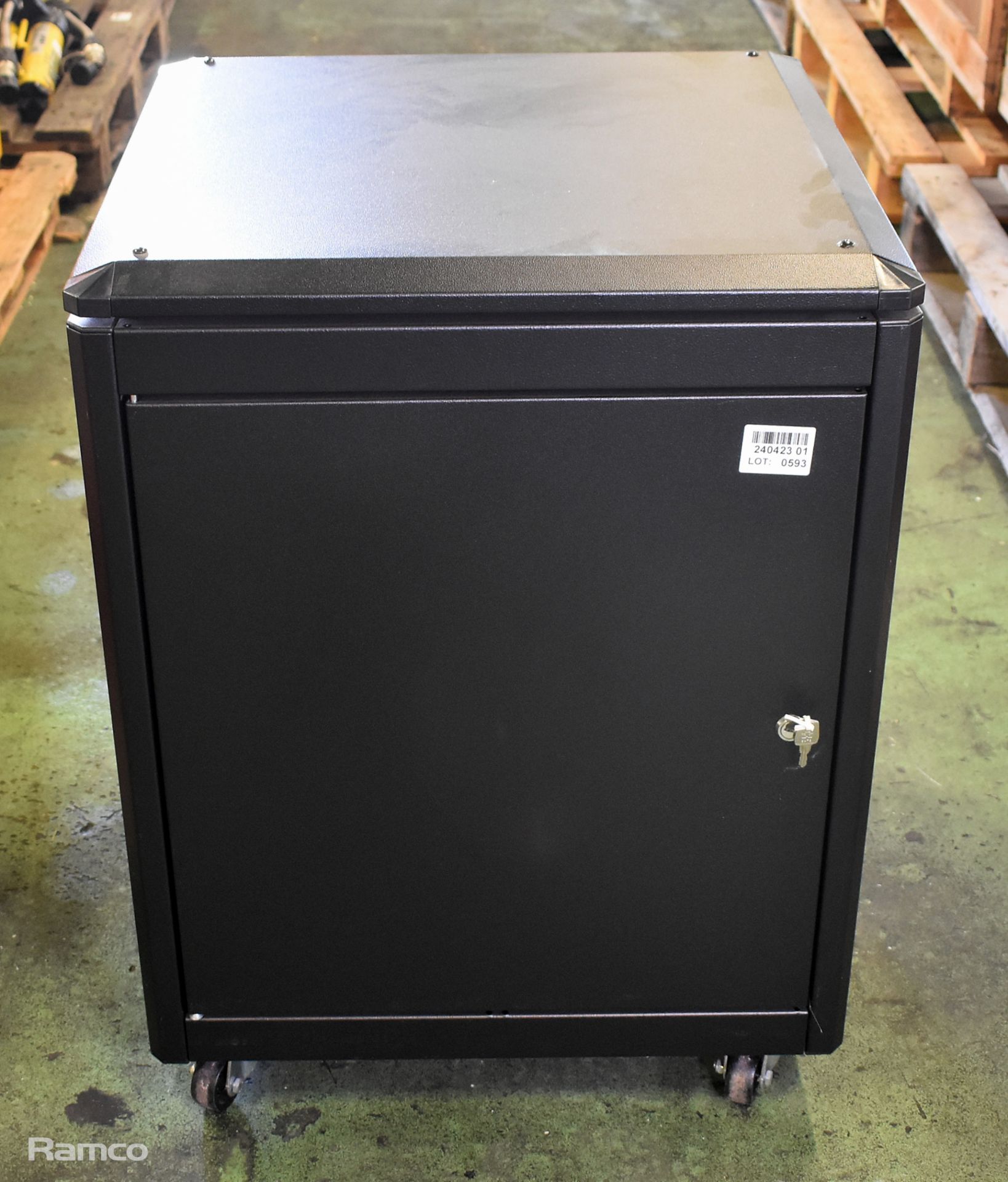 Mobile 12U rack cabinet - W 600 x D 600 x H 800mm
