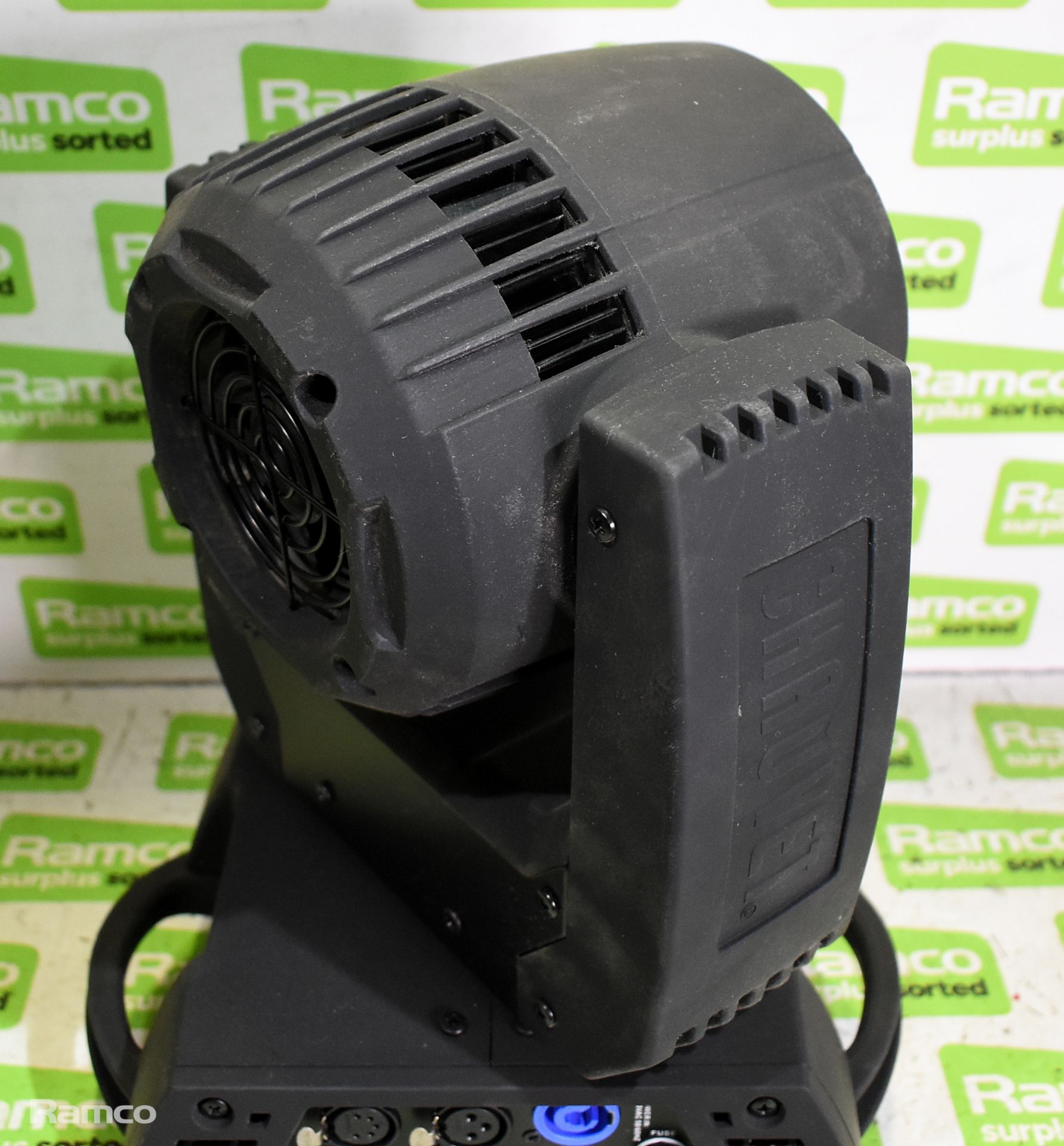 Chauvet Pro Rogue R1 beam wash 7 x 40W LED moving head light unit - Image 5 of 6