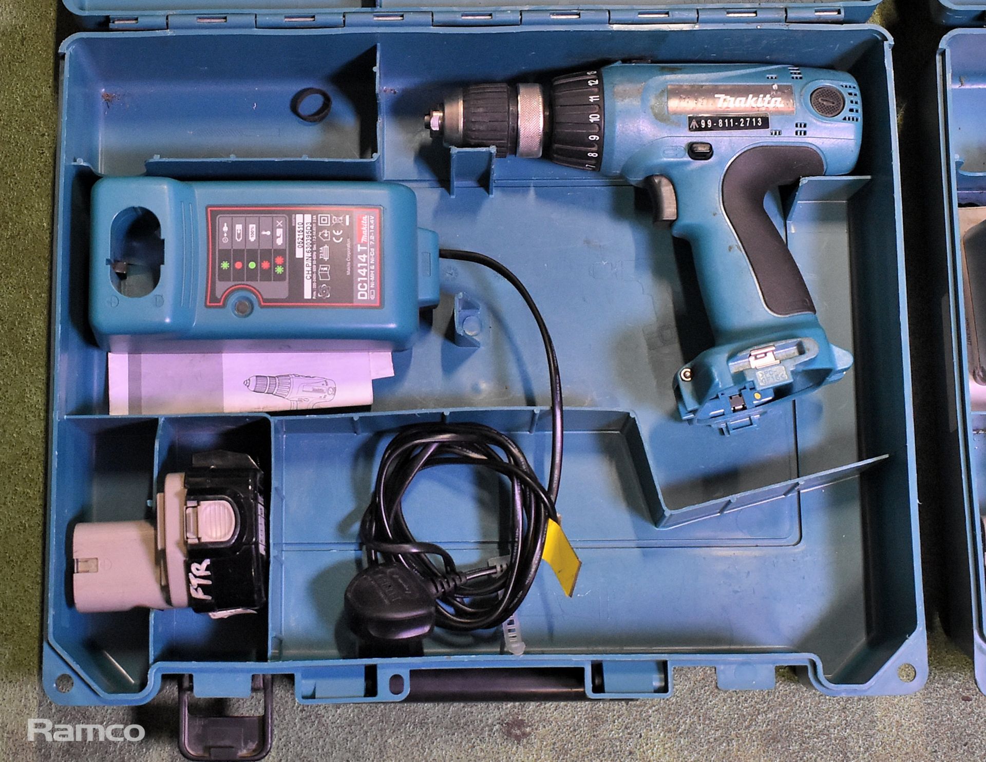 2x Makita 6317D cordless drills - DC1414T charger - 1x 12V battery - case - Image 2 of 8