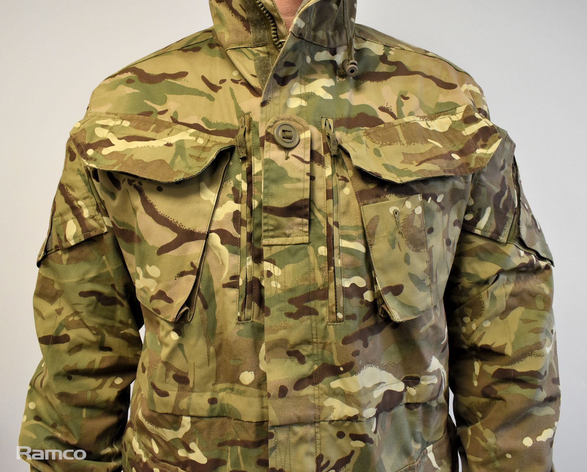 50x British Army MTP windproof smocks - mixed grades and sizes - Bild 8 aus 11