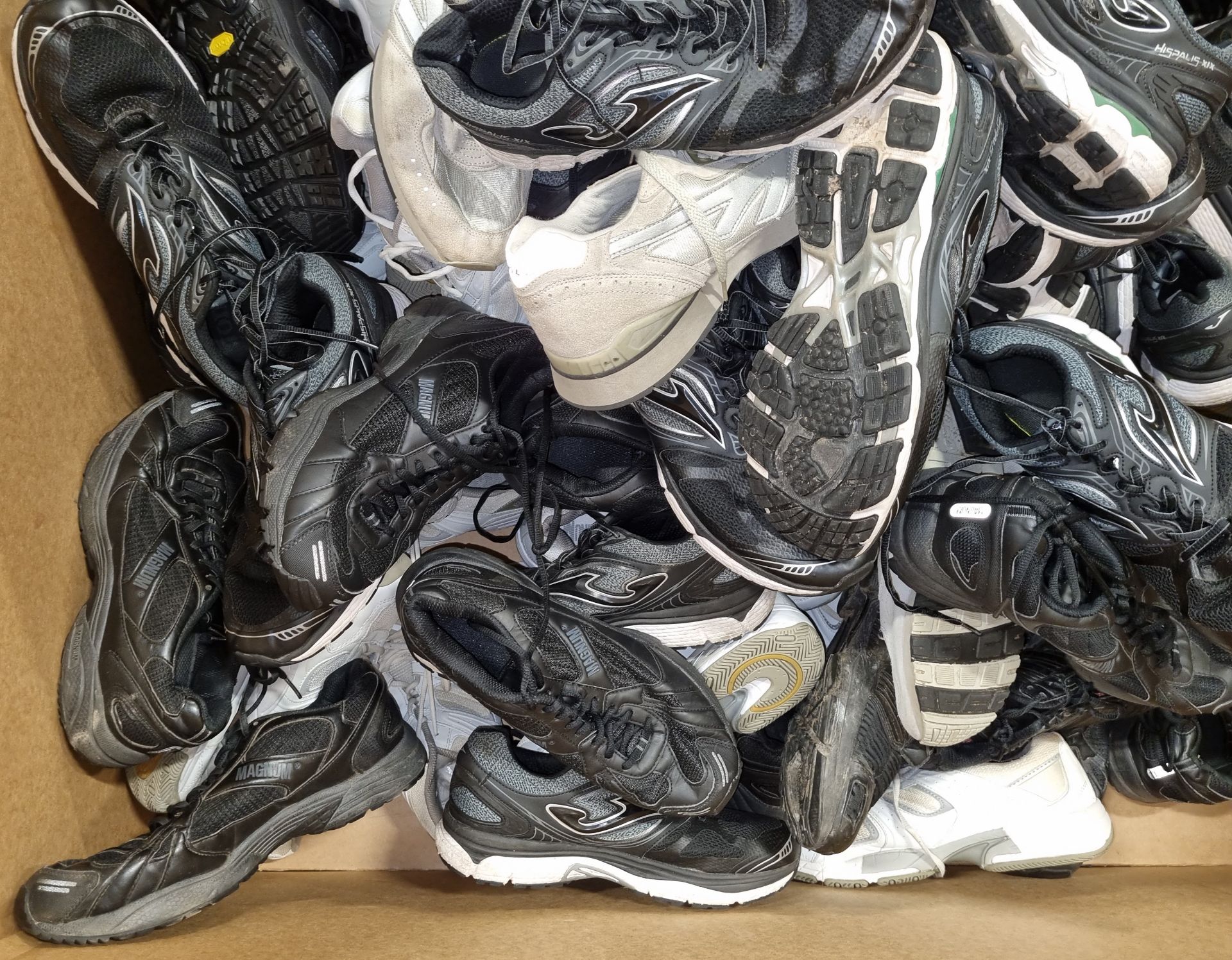 50x pairs of various trainers - different makes & sizes - mixed grades - Image 5 of 5