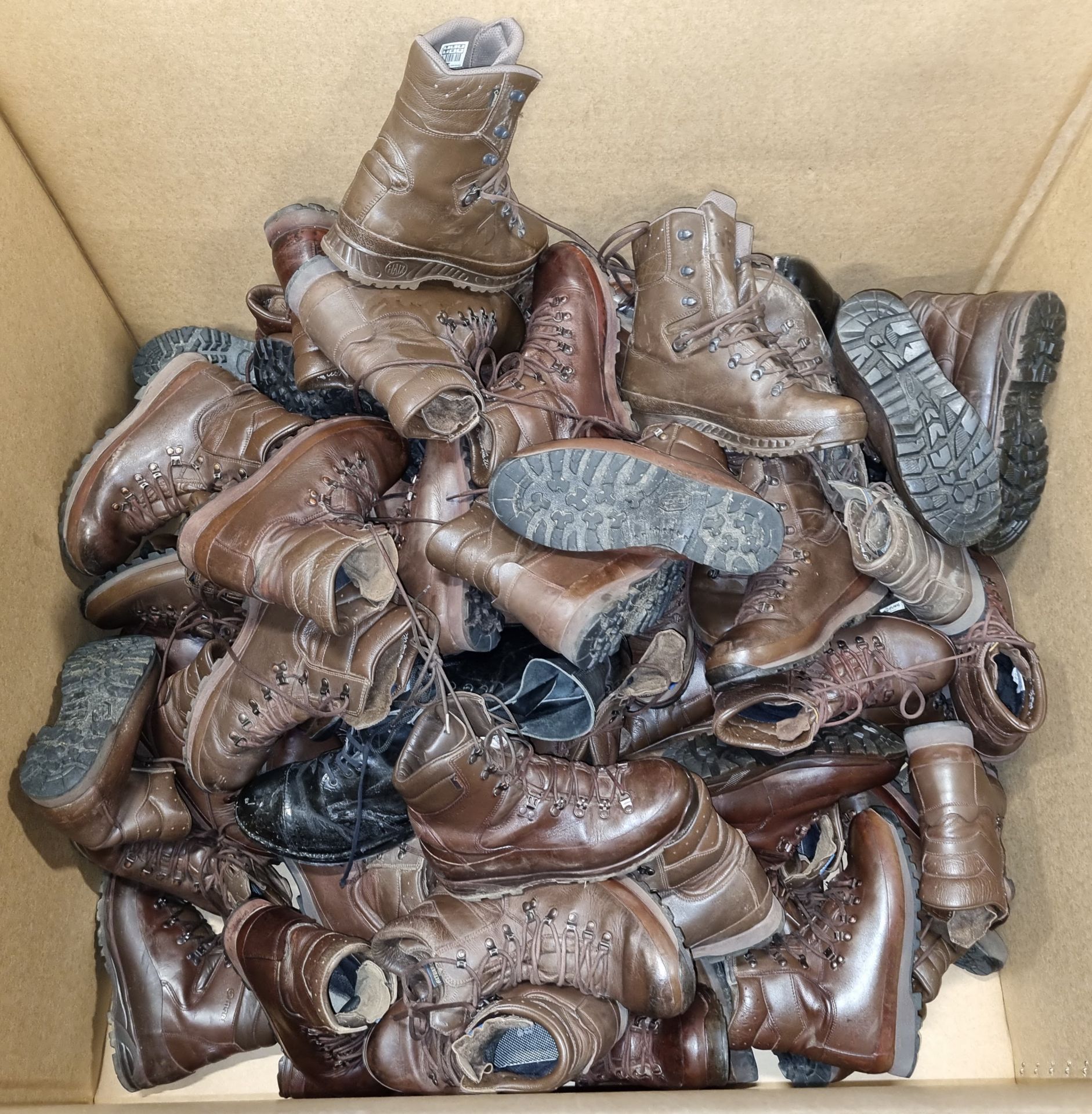 50x pairs of various boots - Magnum Haix YDS - mixed grades and sizes