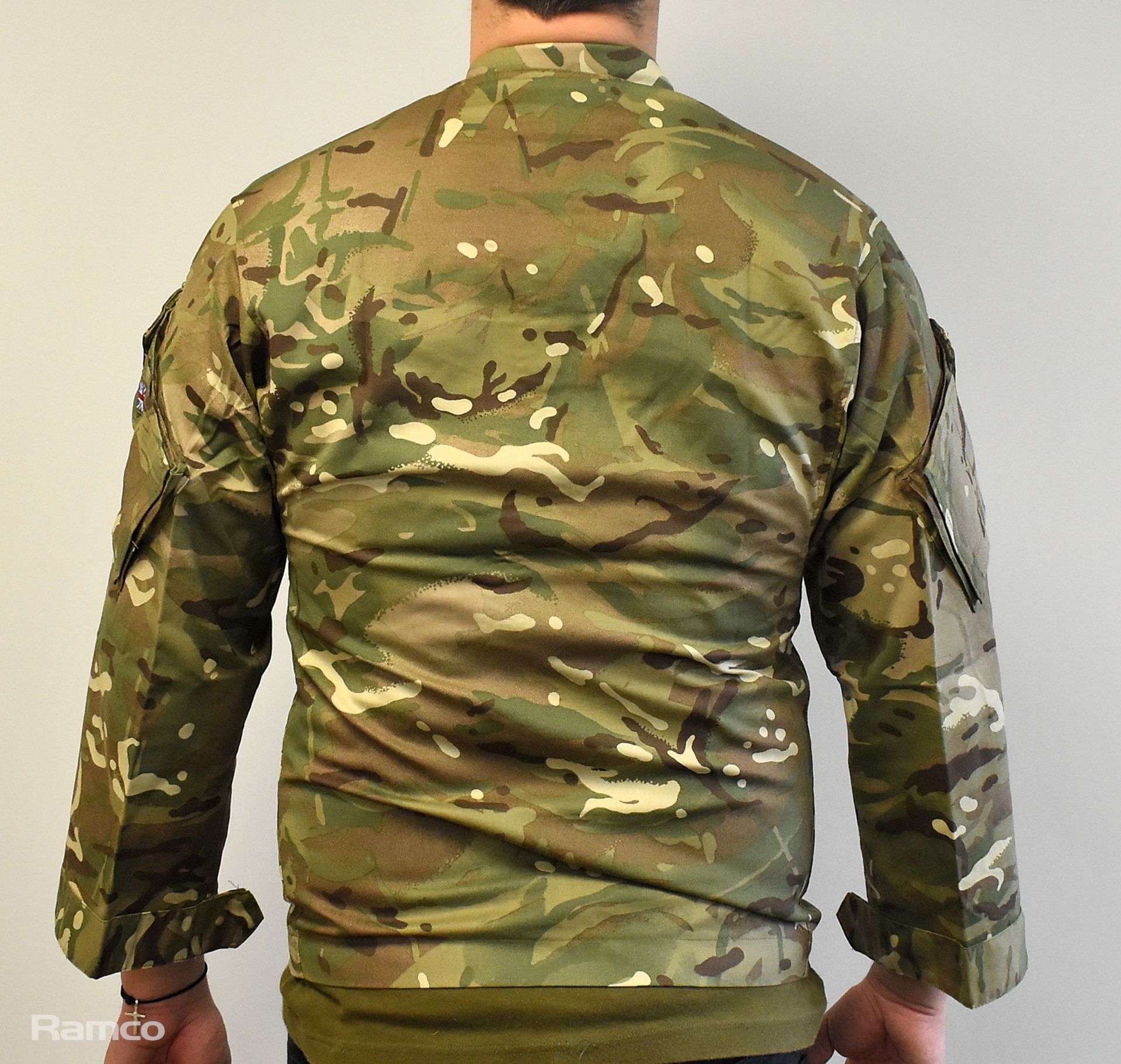 100x British Army MTP combat jackets - mixed types - mixed grades and sizes - Bild 3 aus 11