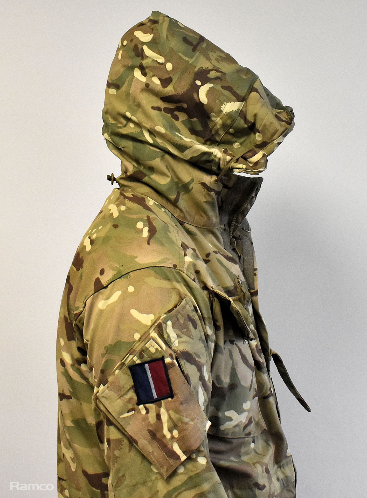50x British Army MTP windproof smocks - mixed grades and sizes - Bild 5 aus 11