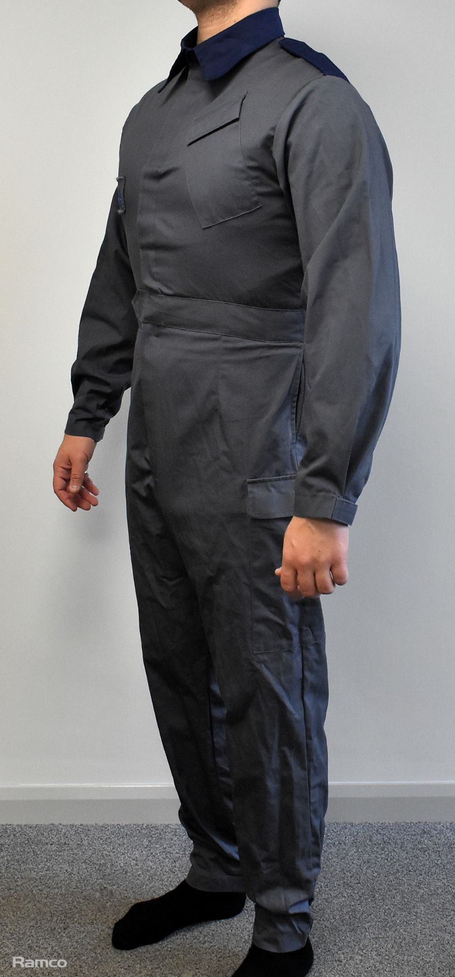100x British Forces overalls - Blue / Grey - mixed sizes - Image 2 of 9