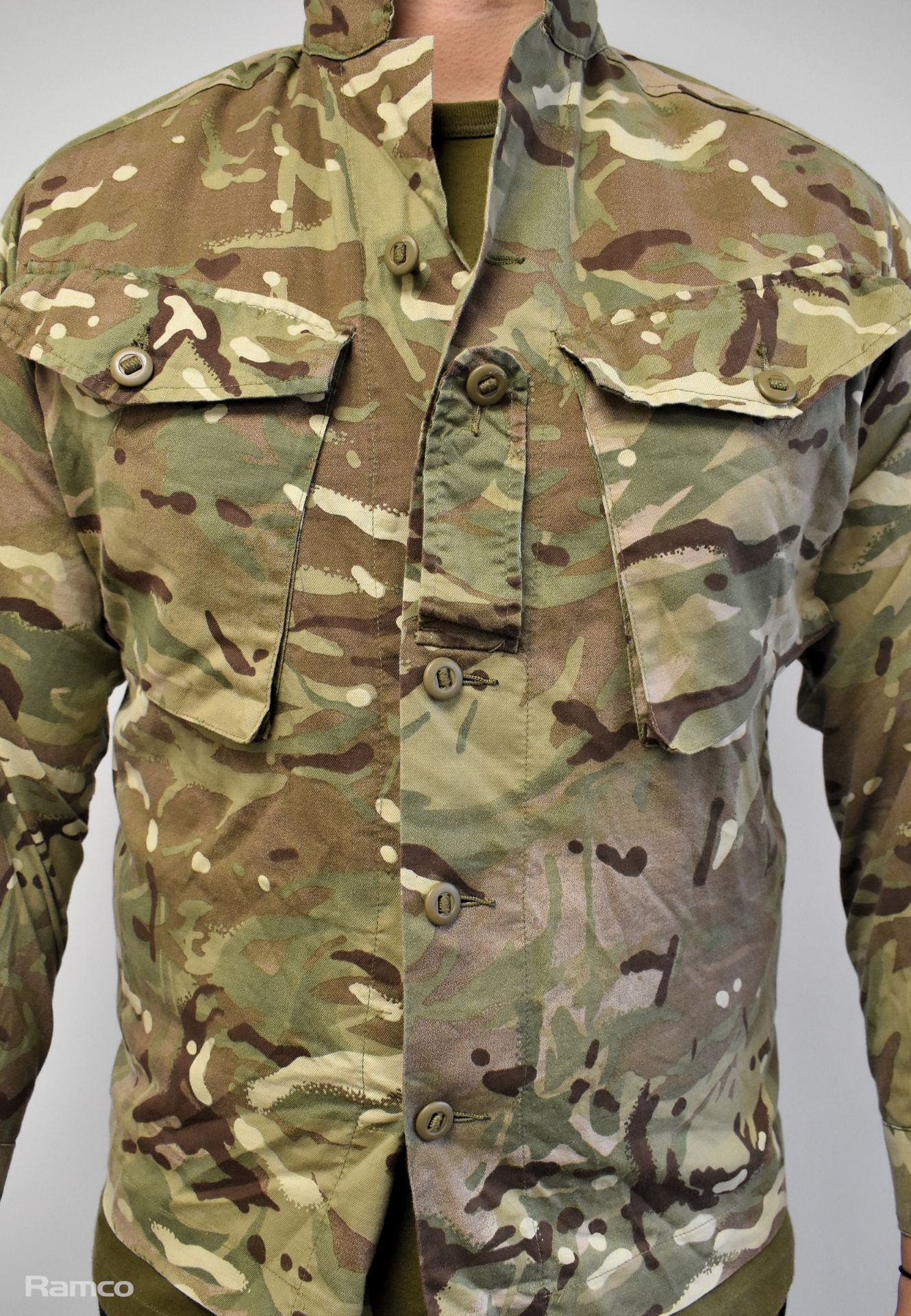 150x British Army MTP shirts barrack - mixed grades and sizes - Image 5 of 14