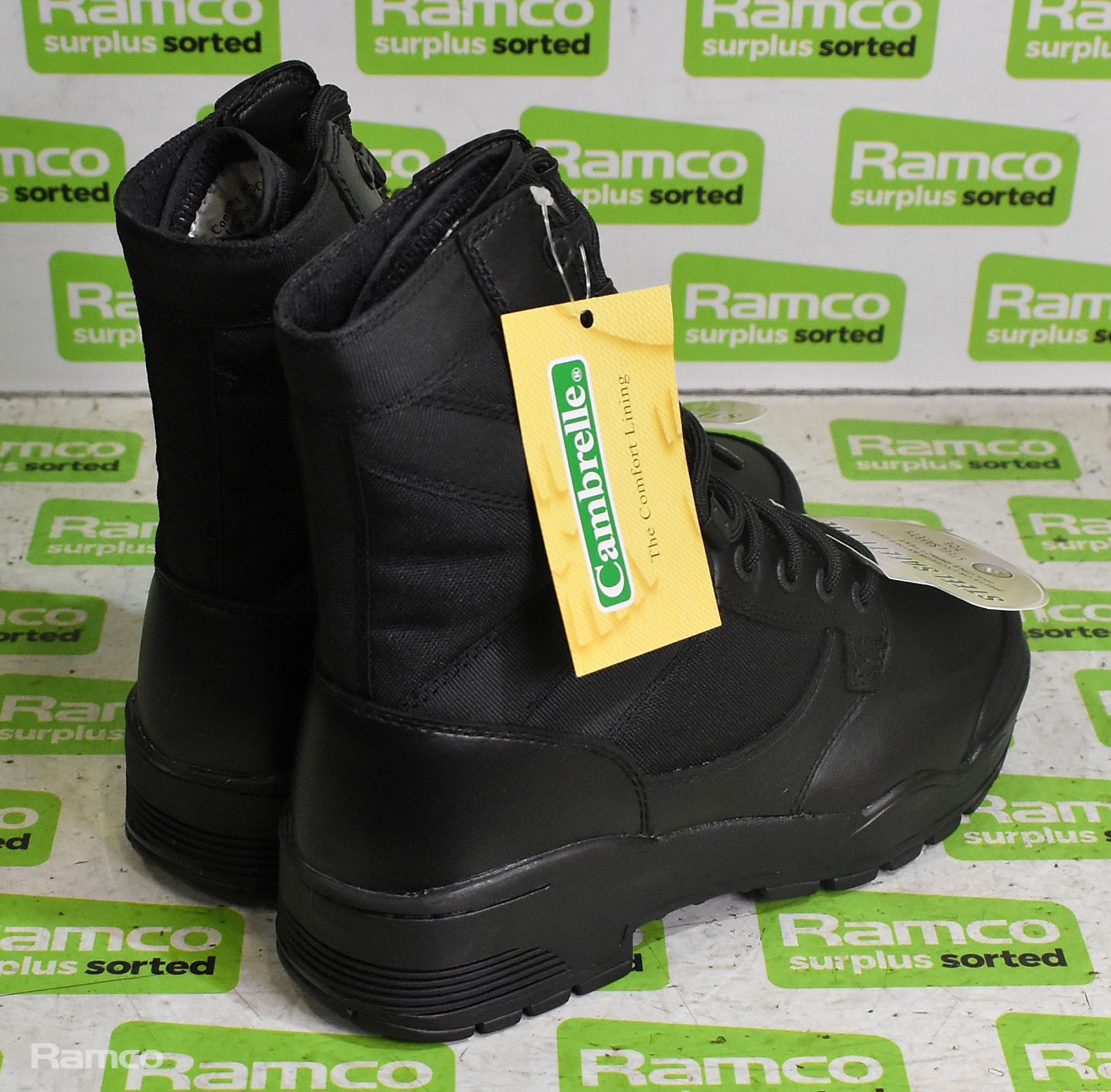 3x pairs of Magnum hot weather boots - Size 5L - Image 3 of 6