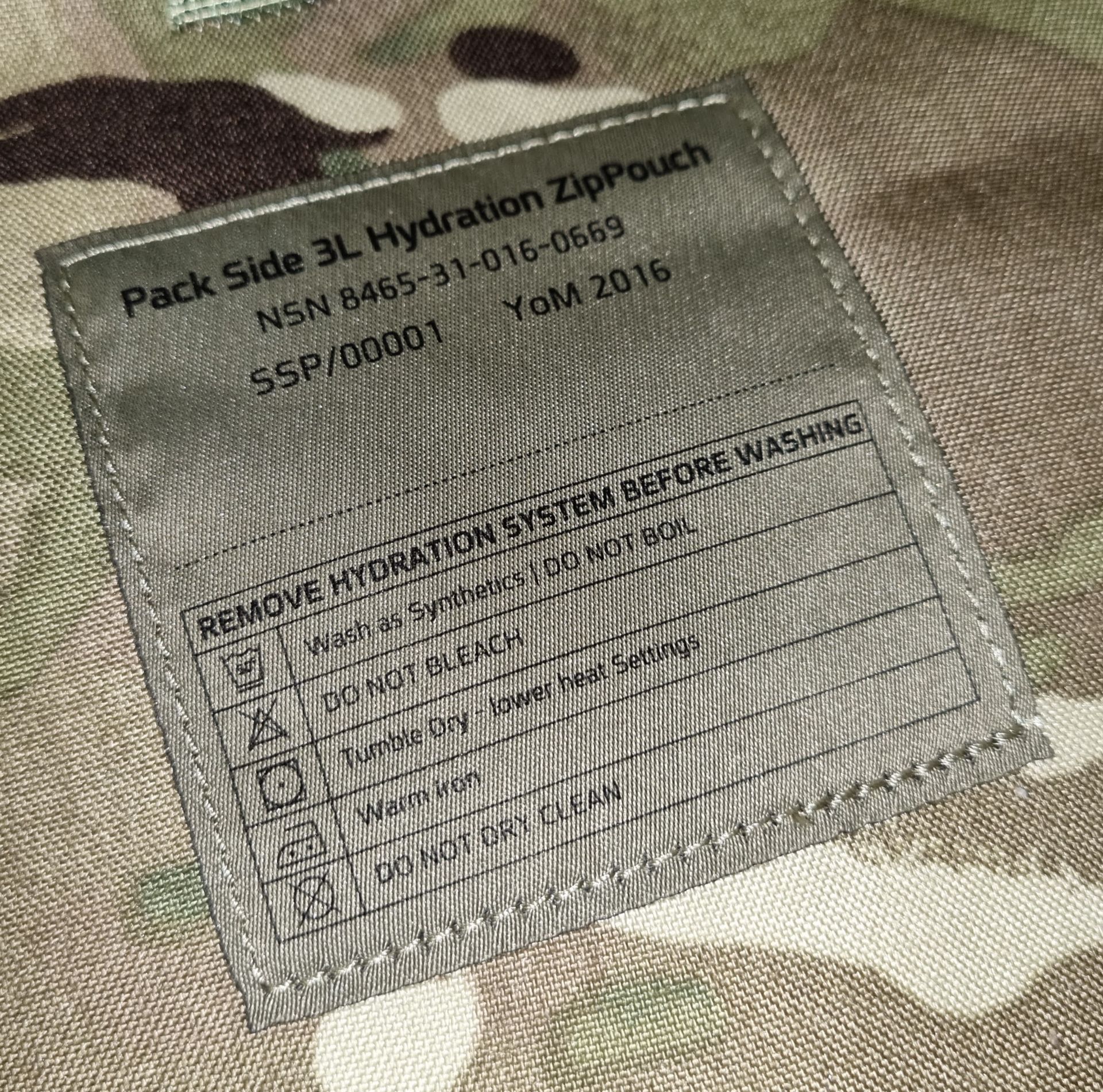 23x British Army MTP 3L hydration zip pouches pack side - mixed grades - Image 4 of 5