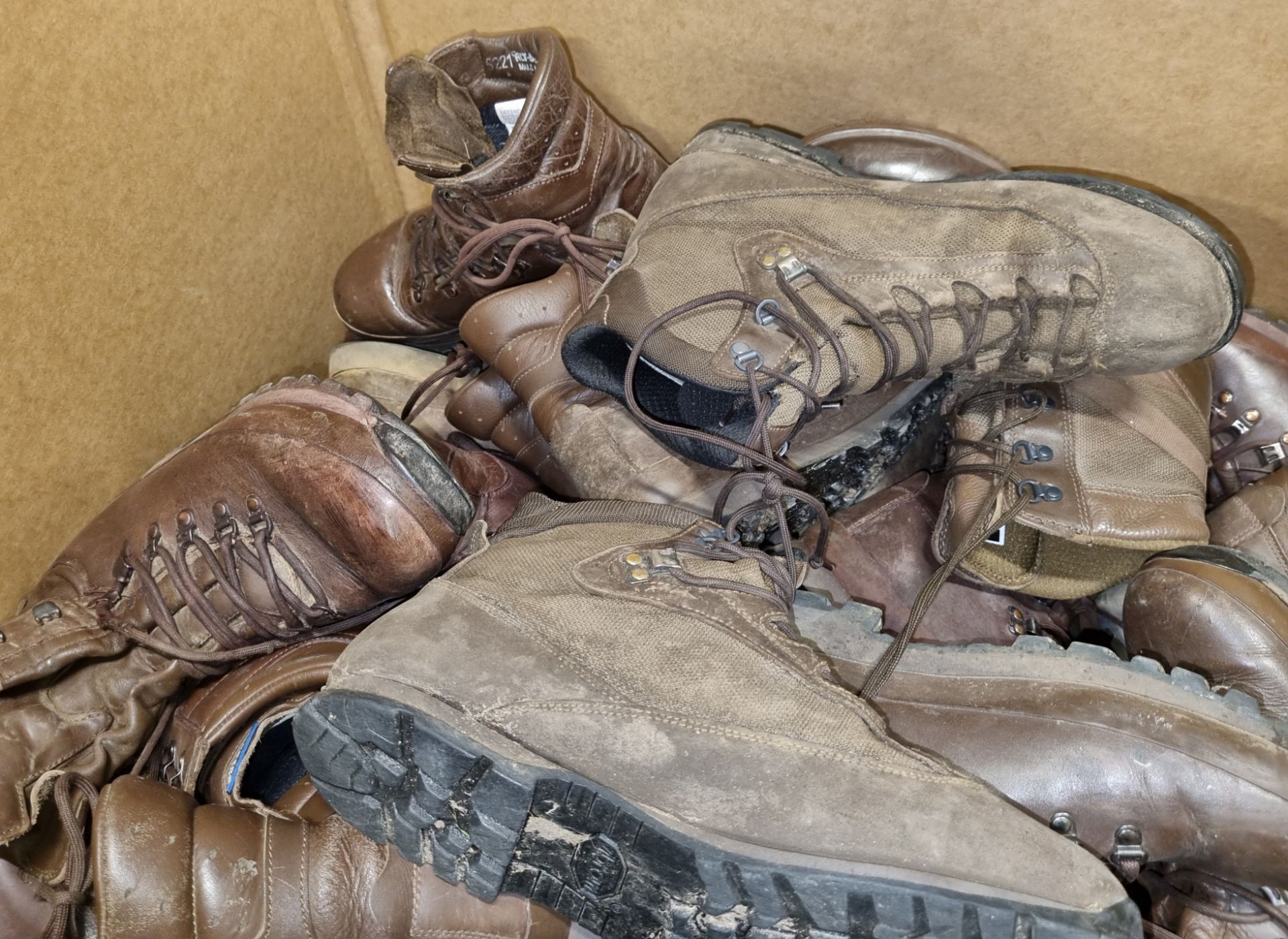 50x pairs of Various Boots including Magnum, Iturri & YDS - mixed grades and sizes - Image 2 of 5