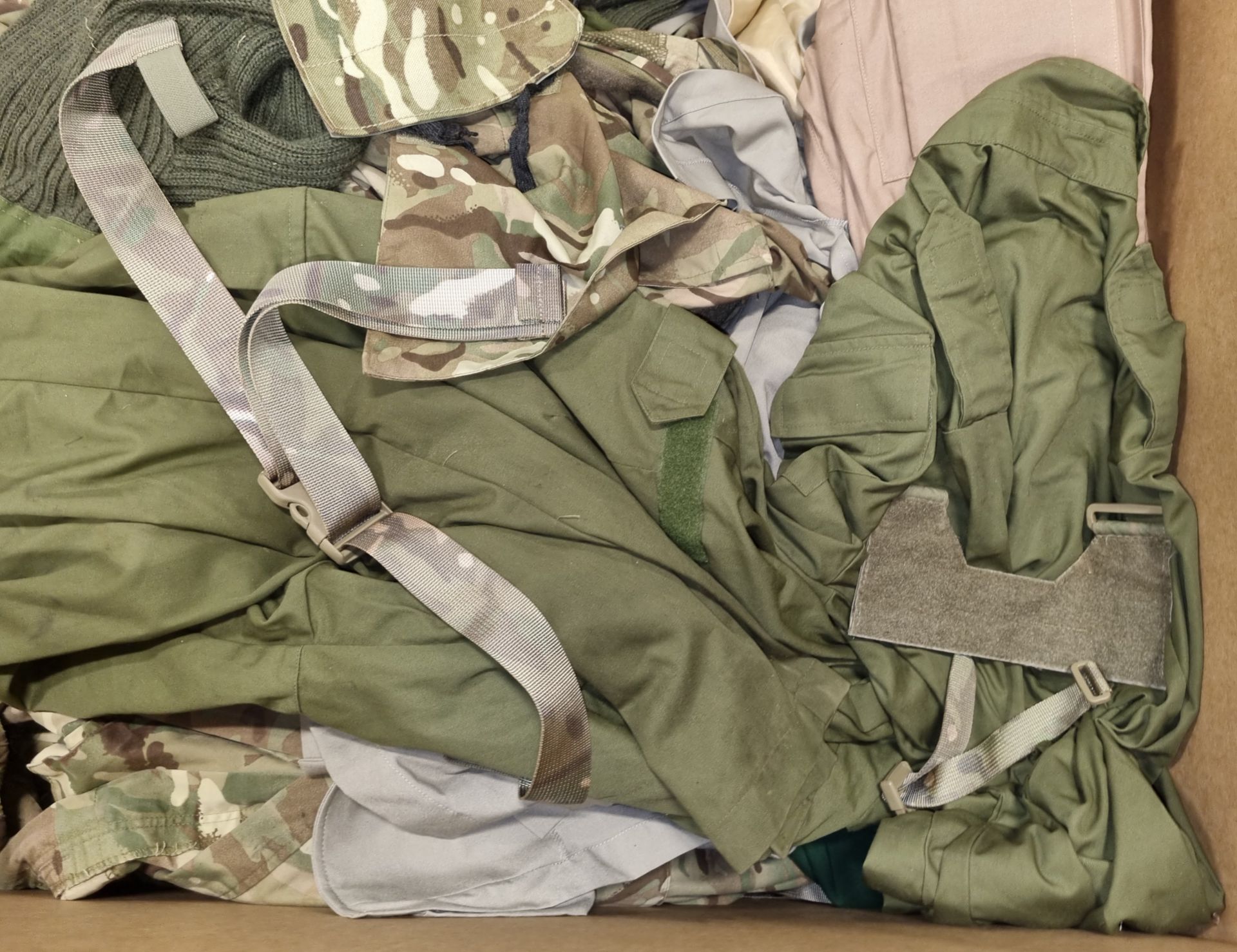 Various types of ex-military clothing - 140kg - Bild 5 aus 5