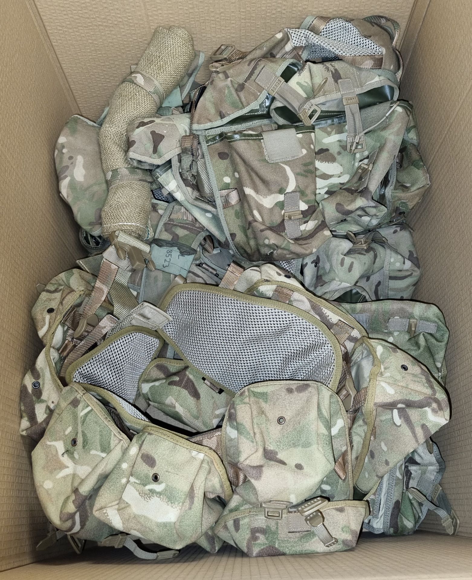 9x British Army MTP hip belts with pouches - mixed grades - Image 7 of 7