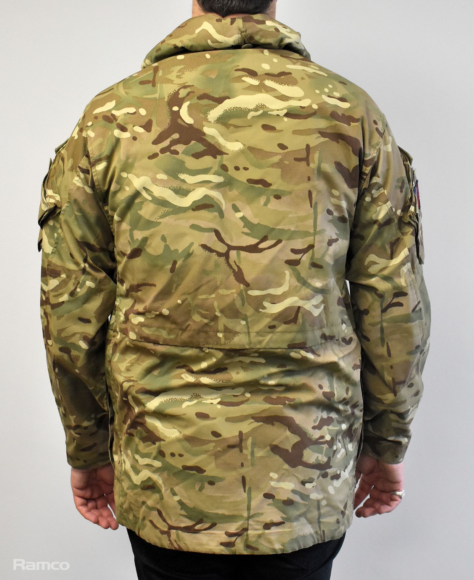 50x British Army MTP windproof smocks - mixed grades and sizes - Bild 3 aus 11