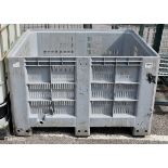 Grey magnum crate - W 1200 x D 1000 x H 730mm