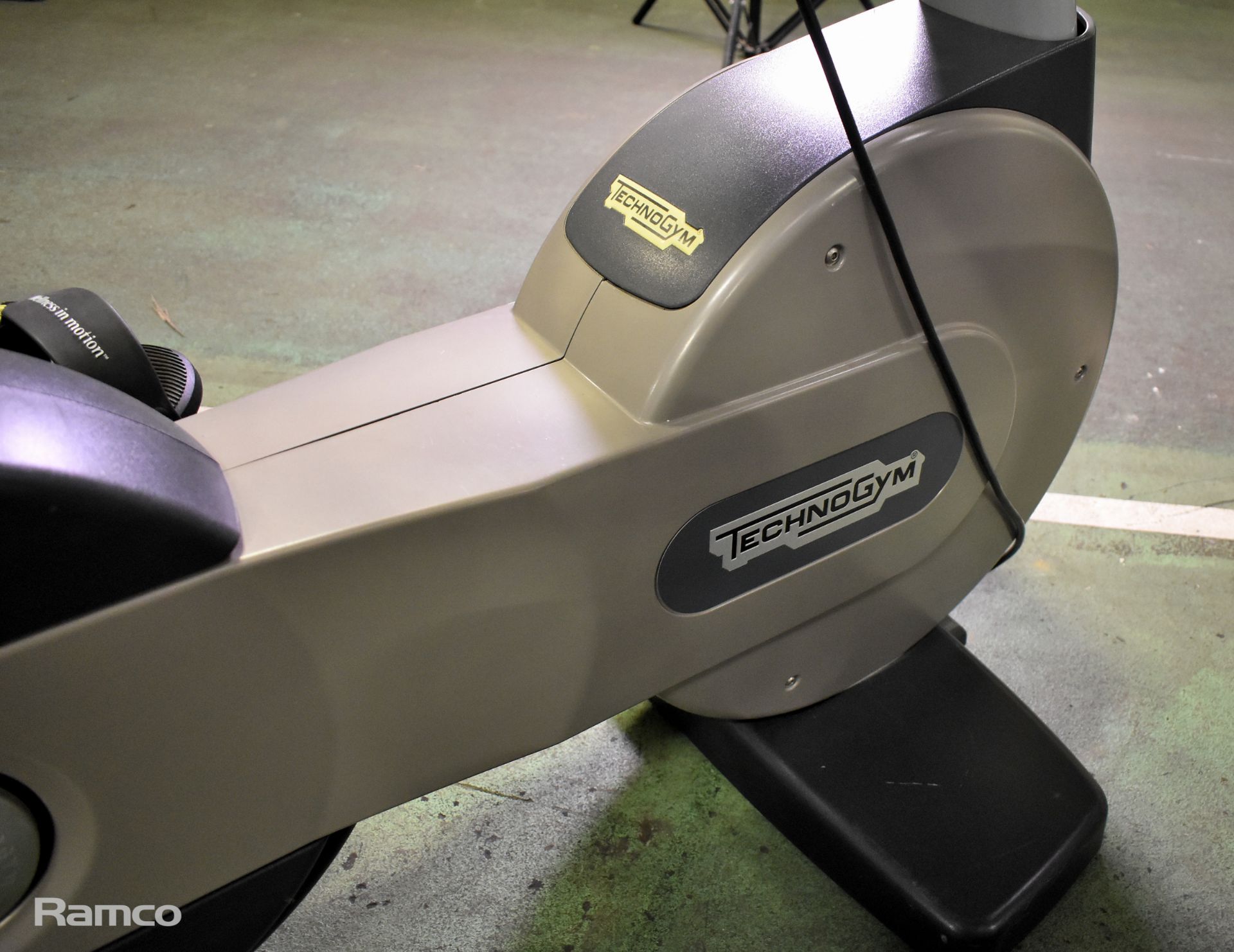 TechnoGym static exercise bike - W 550 x D 1210 x H 1380mm - Image 4 of 7