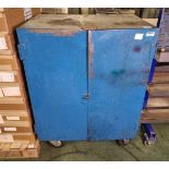 Blue mobile tool cabinet with linbin rack - W 910 x D 880 x H 1200mm