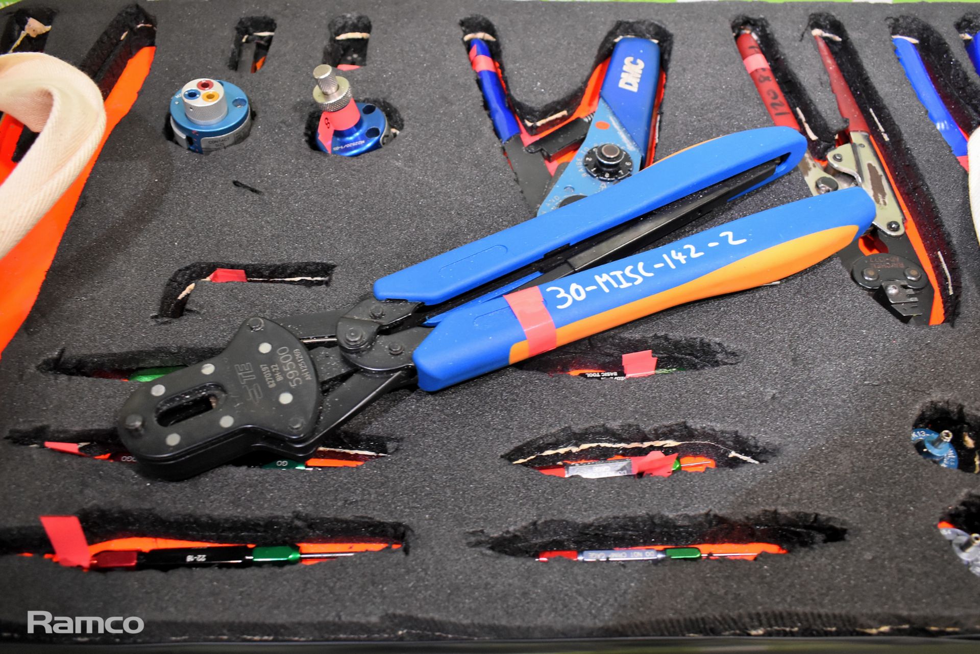 Crimping tool kit with gauges - L 650 x W 400 x H 260mm - Bild 5 aus 11