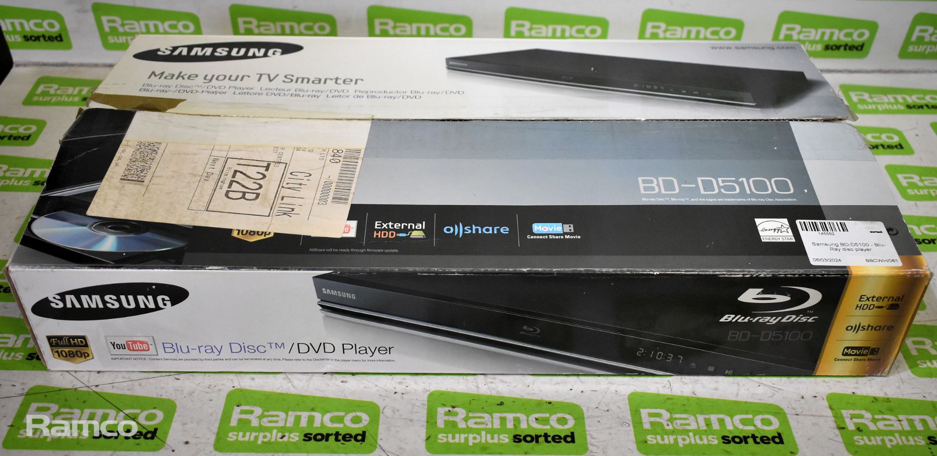 Samsung BD-D5100 blu-ray player, 2x Panasonic DVD-S48EB-K DVD/CD players - Black - Image 2 of 12