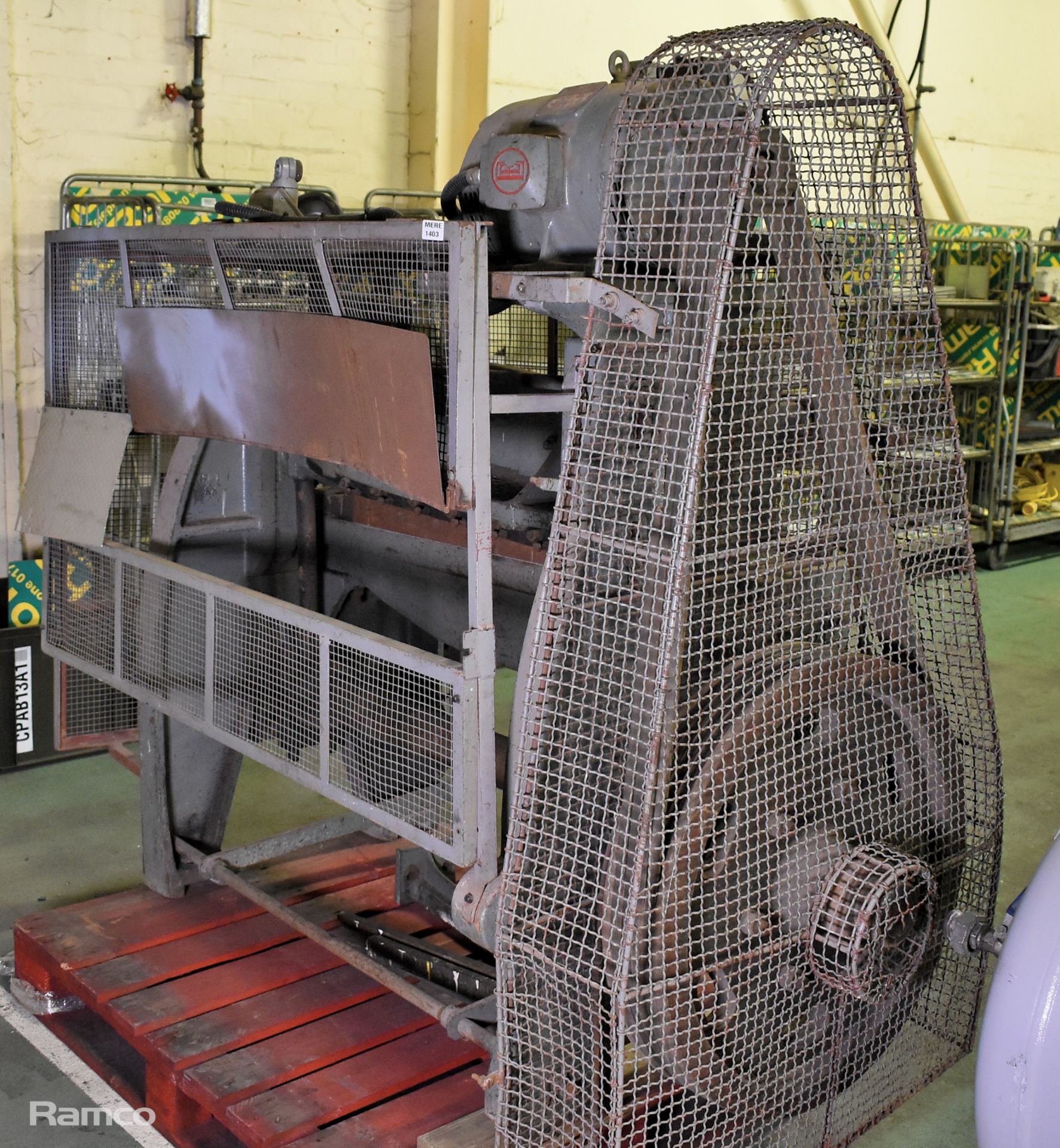 A.J Morgan & Sons Limited sheet metal guillotine - capacity: 14 gauge mild steel - Image 6 of 11