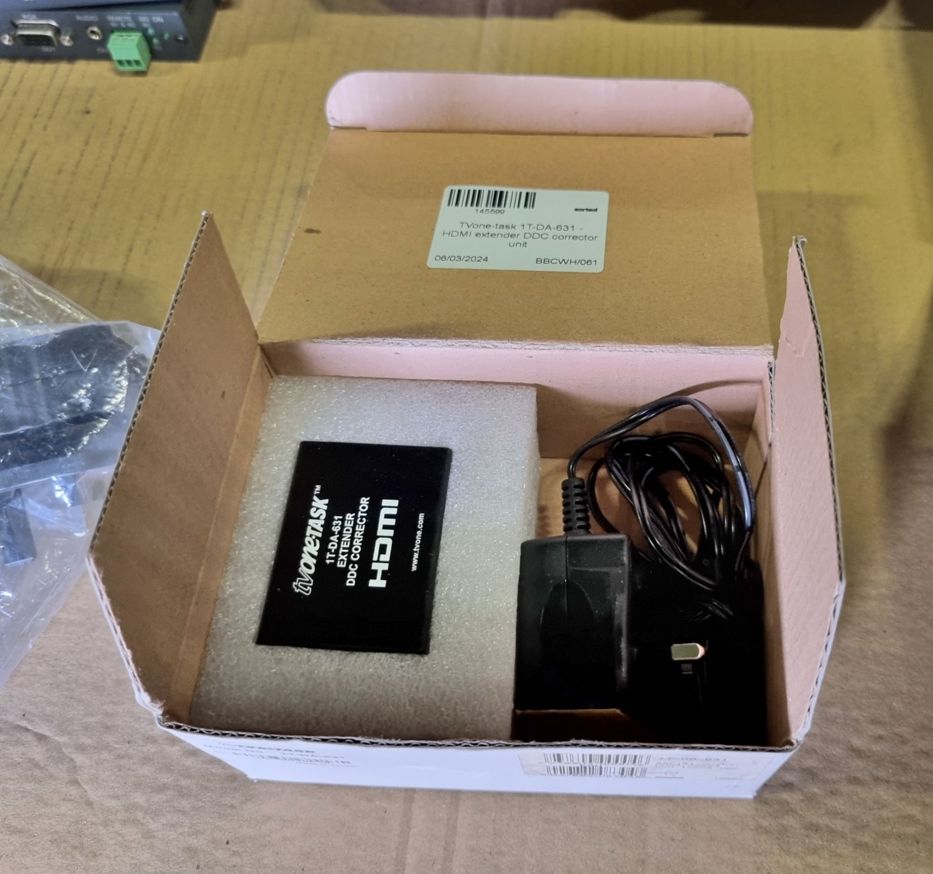 Various HDMI switchers and more - full details in the description - Image 5 of 7