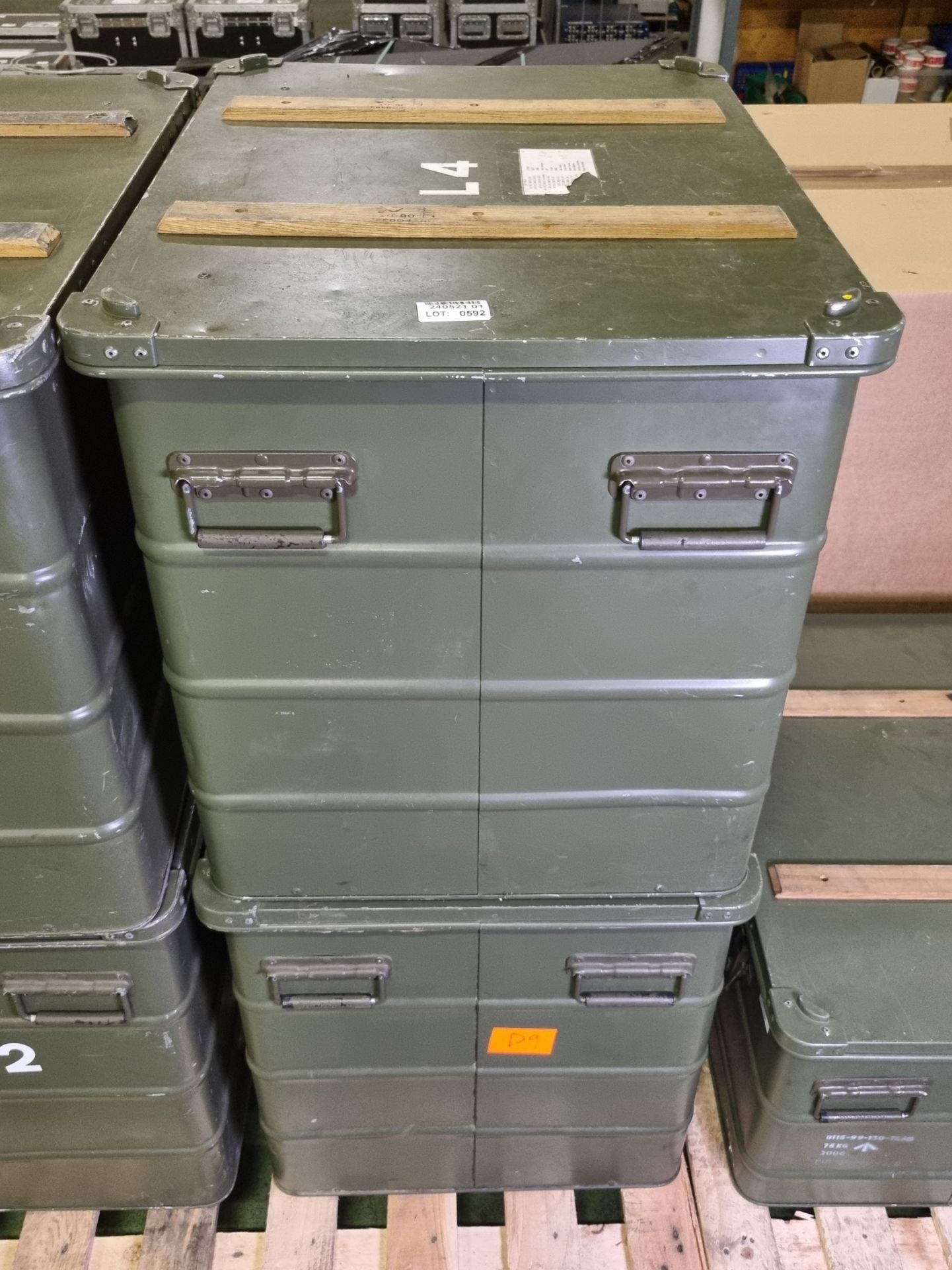 2x Aluminium storage containers - L 790 x W 590 x H 620mm - Image 2 of 6