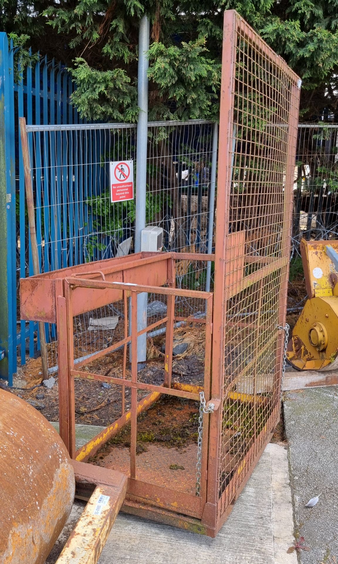 Forklift safety access cage - W 1200 x D 1000 x H 2100mm - Image 2 of 3