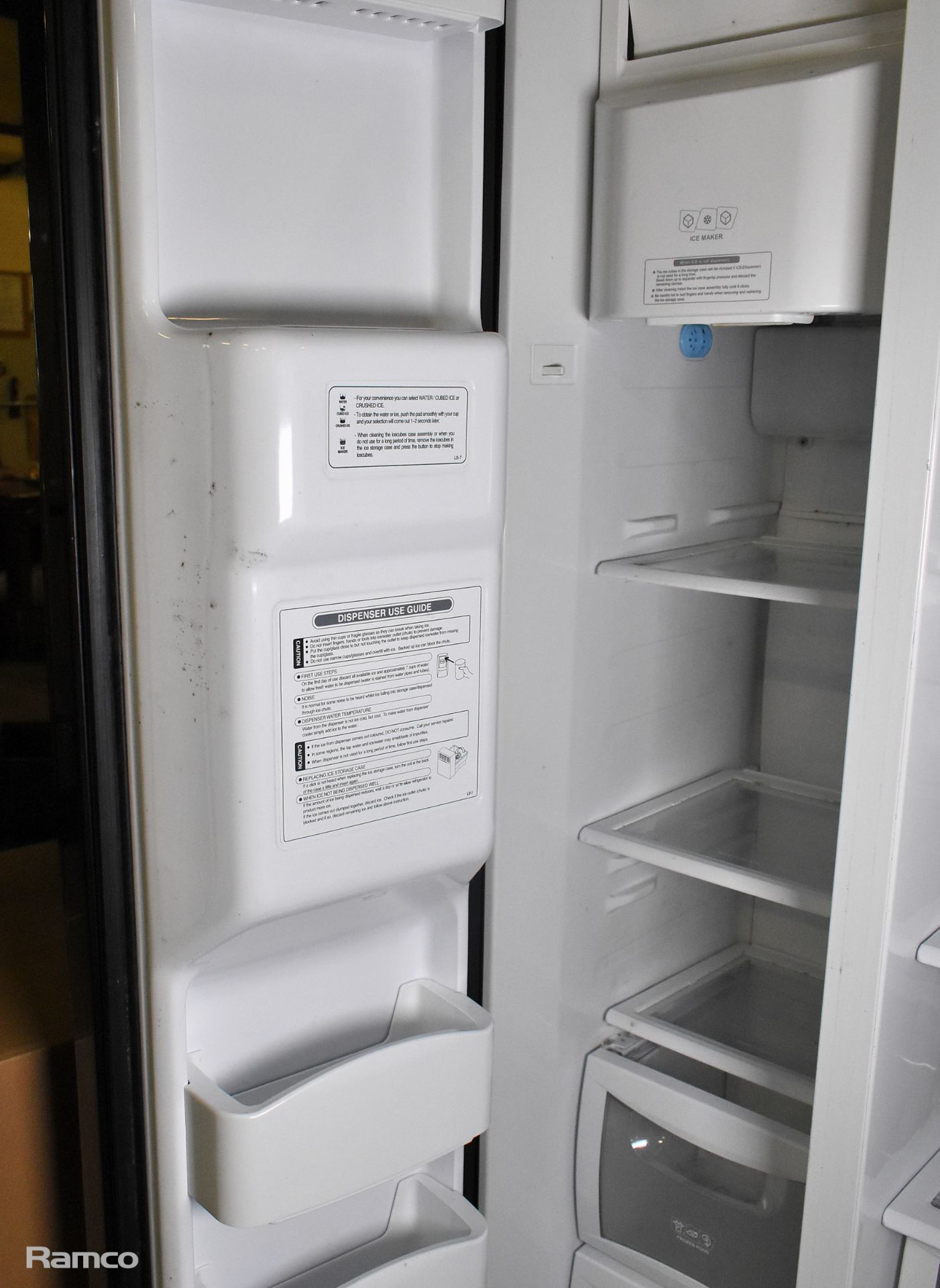 Daewoo FRS-U20DCB Double door refrigerator with ice maker - W 900 x D 670 x H 1780mm - Image 4 of 9