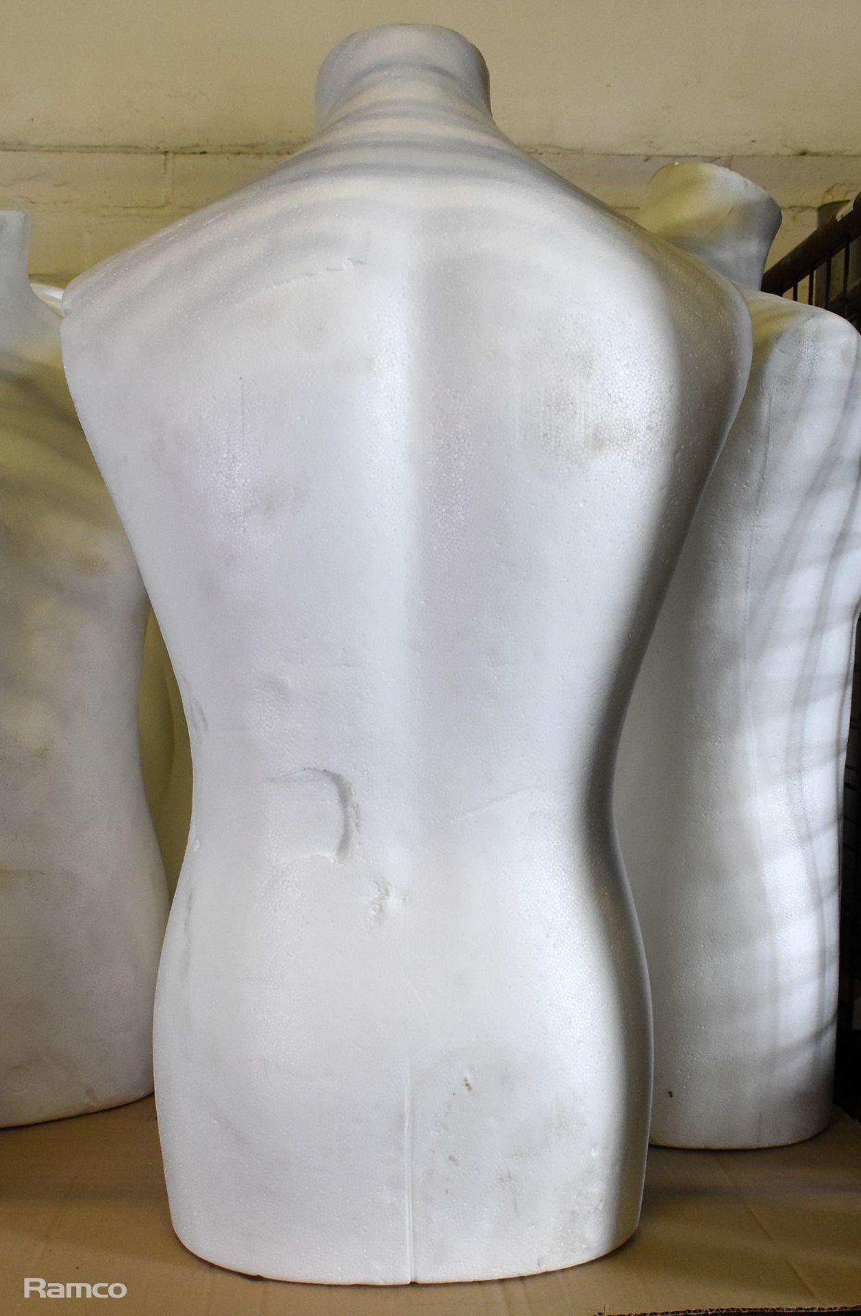 10x Polystyrene upper display torsos - Image 3 of 3
