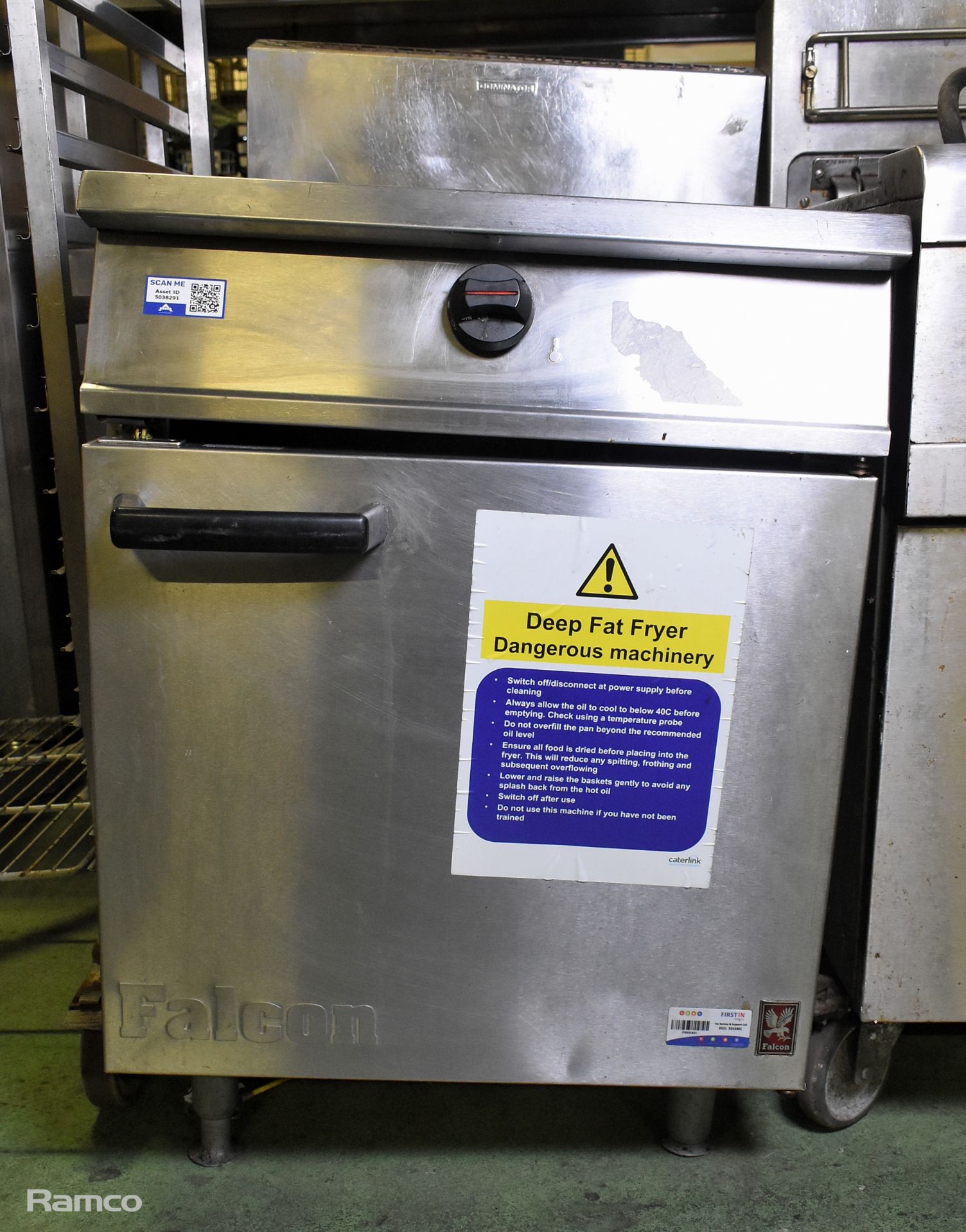 Falcon Dominator G2860 stainless steel single tank gas fryer - W 600 x D 1000 x H 1100mm - Image 2 of 5