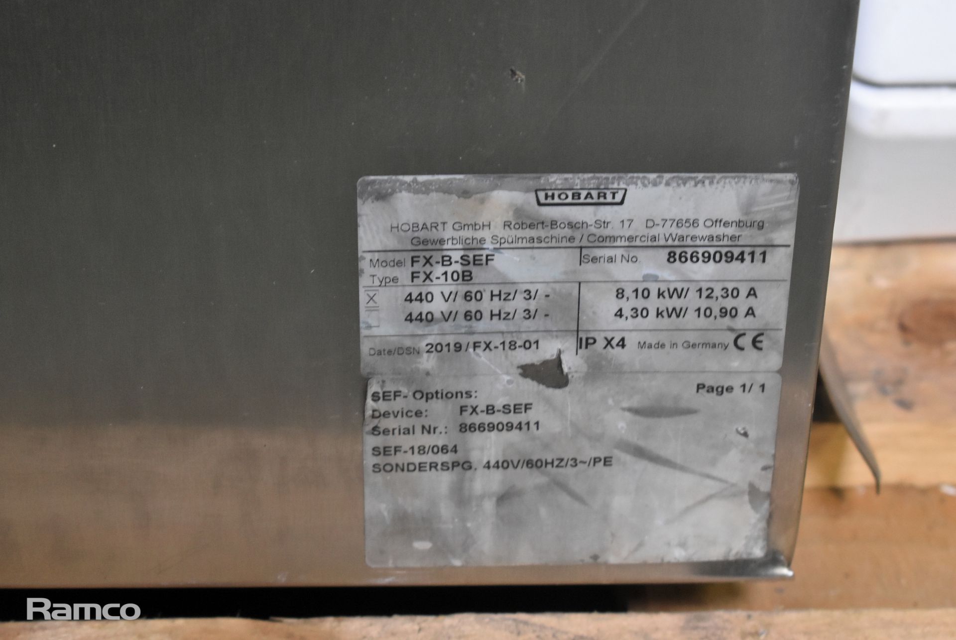 Hobart FX-B-SEF stainless steel dishwasher - 440V 60Hz - W 600 x D 600 x H 820mm - Image 3 of 5