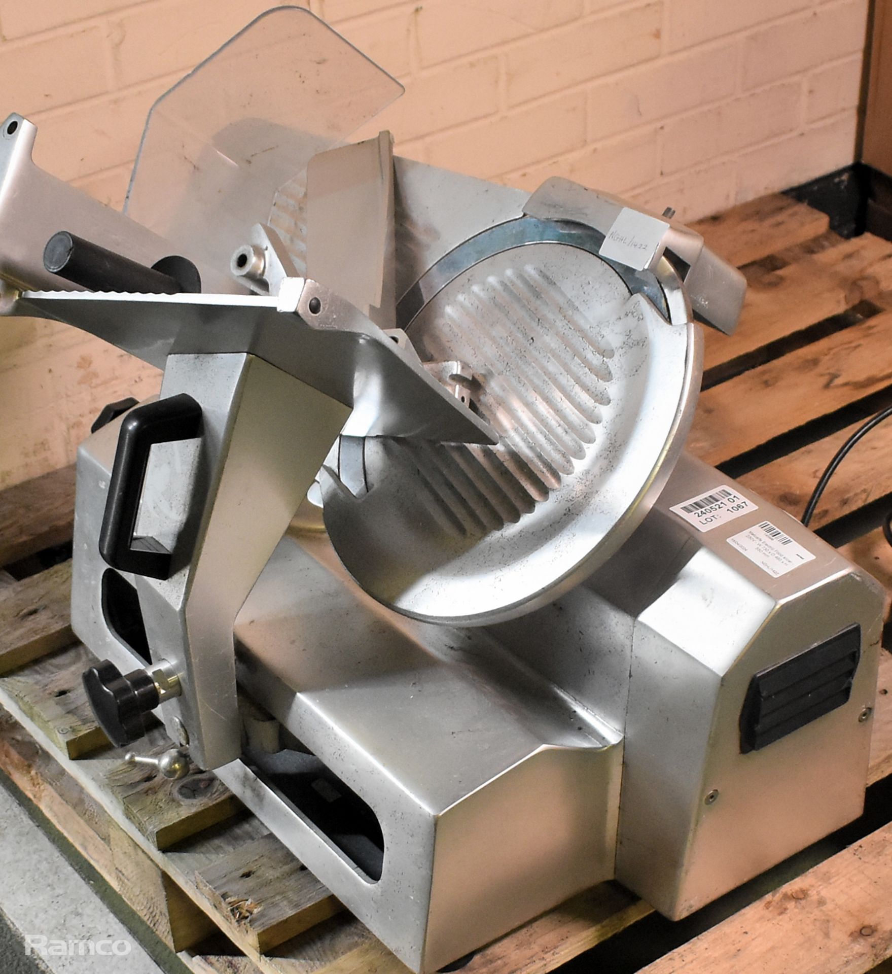 Metcalfe Electric Food slicer - 230V - W 730 x D 490 x H 550mm - Image 3 of 8