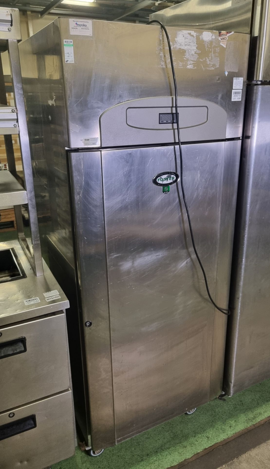 Foster EPREMG500L stainless steel single door upright freezer - W 700 x D 830 x H 1770mm - Image 2 of 4