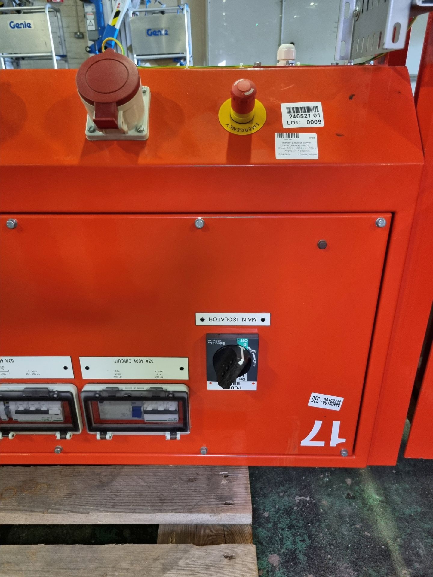 Blakley Electrics power cluster (PEMS) - 400V - 3 phase - 50Hz - 160A - L 1600 x W 500 x H 1800mm - Image 3 of 12