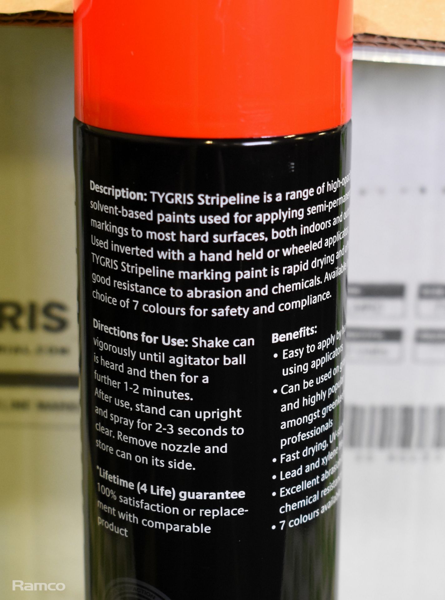 12x cans of Tygris stripe line marking paint - red 750ml - Image 2 of 3