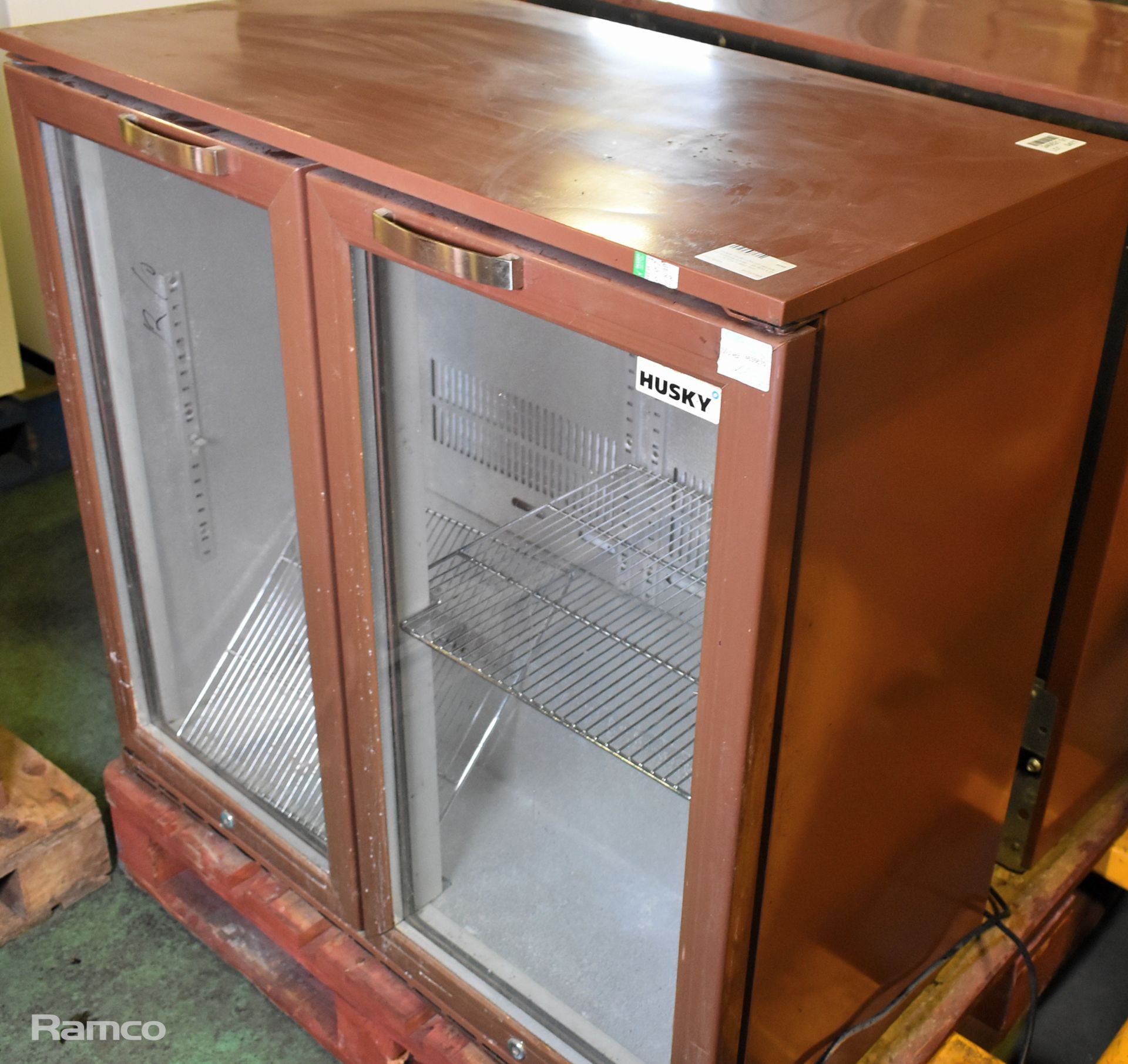 Husky HUS-C2H-HY double door bottle cooler - W 900 x D 520 x H 900mm - Image 5 of 5