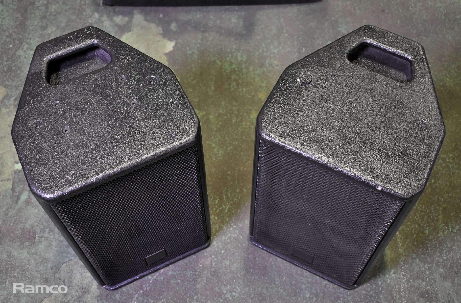 2x Logic LS8 loudspeakers - NL4 connection - recently painted with soft bag - Image 2 of 9