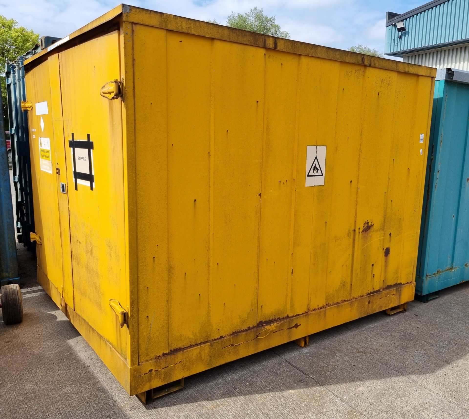 9ft 7in x 8ft 3in empty container - double door - Bild 2 aus 5