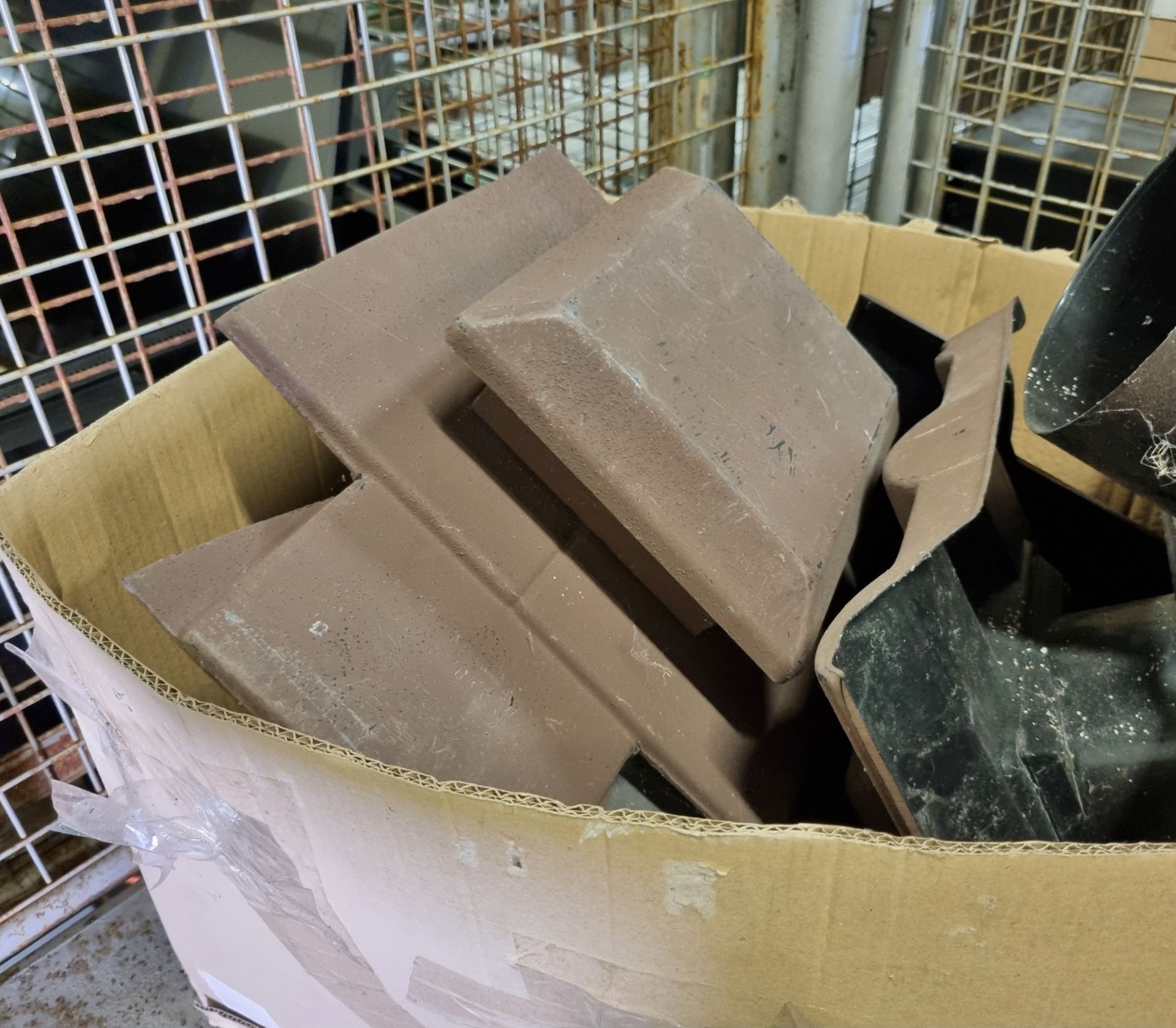 Assorted roof vent tiles - Image 4 of 6