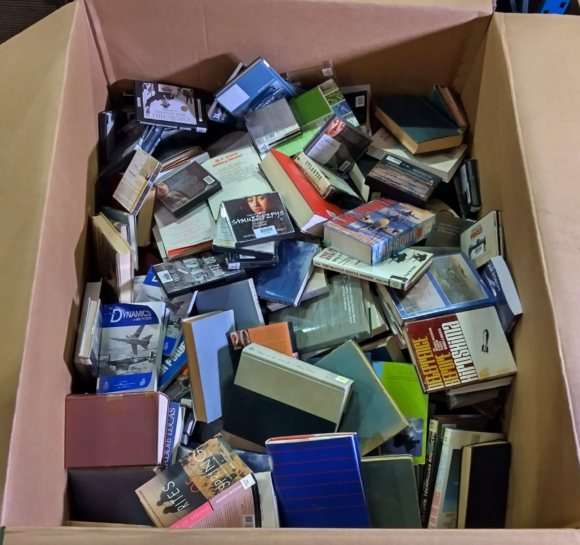 2x Pallet sized boxes of books - Fictional, Non-fictional, Military, mixed genre - Image 7 of 11
