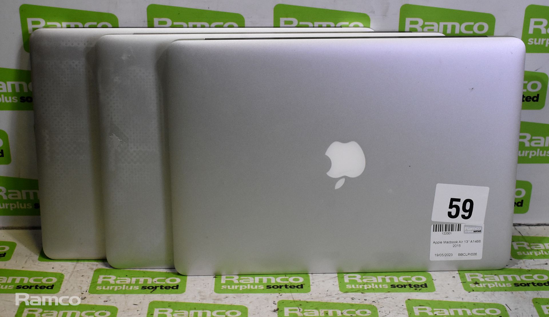 3x Apple Macbook Airs - 13 inch - A1466 - 2015