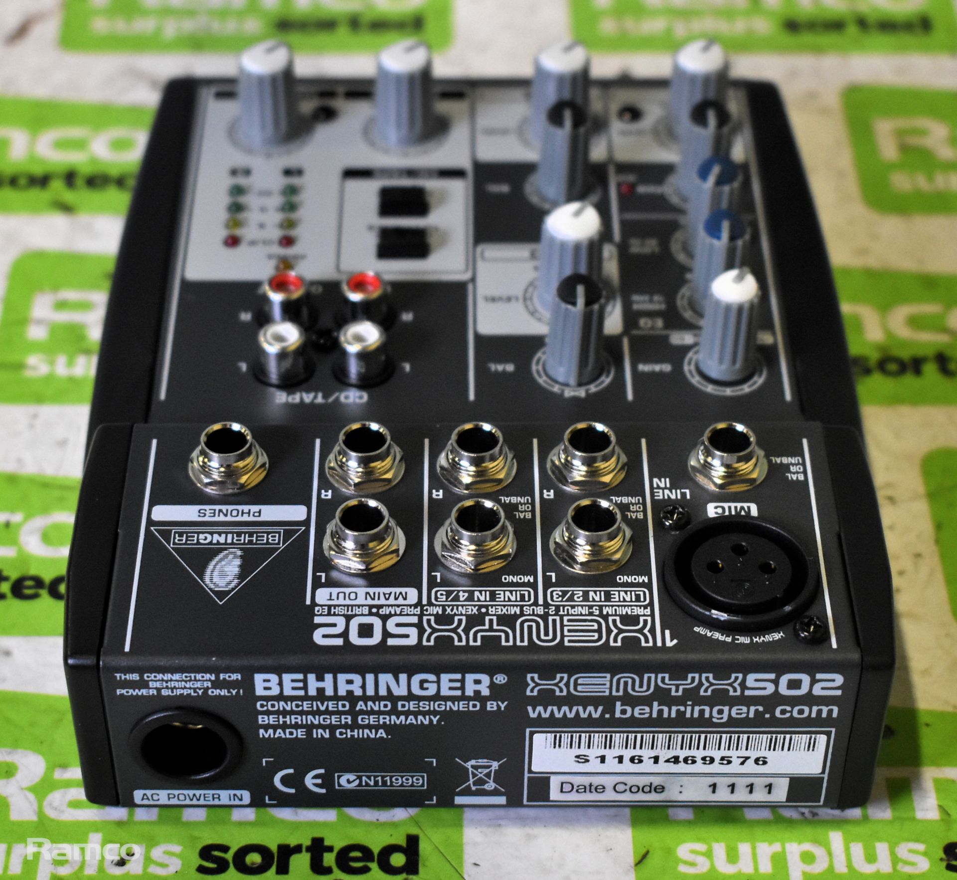 Behringer Xenyx 502 - Premium 5-Input 2-Bus mixer - Image 4 of 6