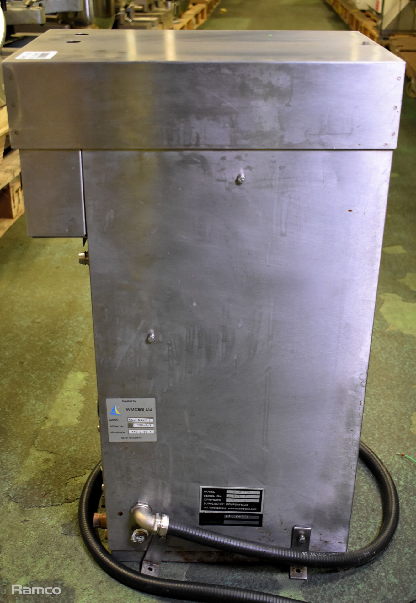 Kempsafe KSJEM440/3 stainless steel continuous water boiler/heater - Missing tap - 440V - 3ph - 60Hz - Image 3 of 5
