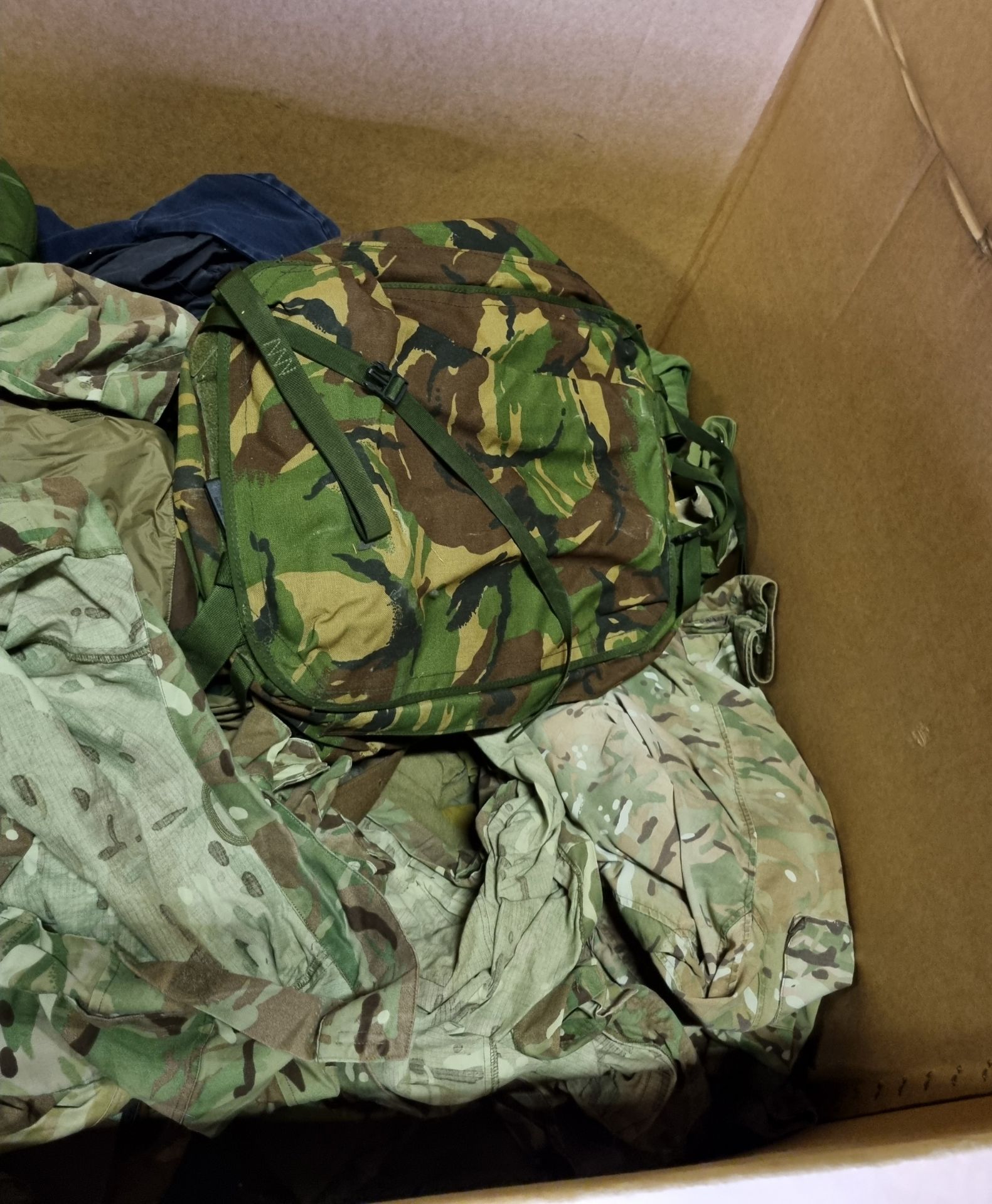 Pallet sized box of scrap textiles - Camo - weight 75kg