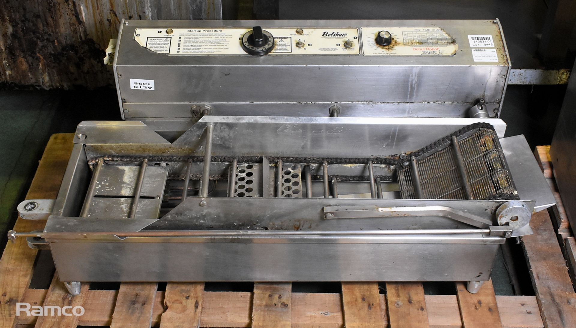 Belshaw Donut Robot Mark II stainless steel conveyor fryer